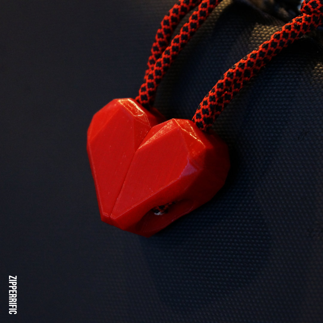 Zipper Pull - Low Poly Heart