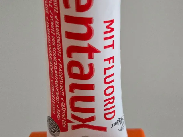 Tubenpresse z.B. für Zahnpastatuben