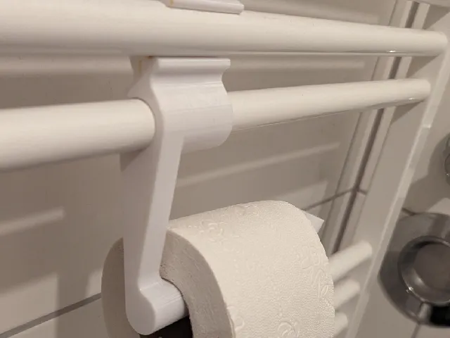 Radiator Toiletpaper Holder
