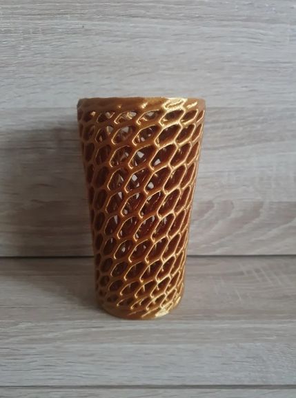 Vase Voronoi Patterns
