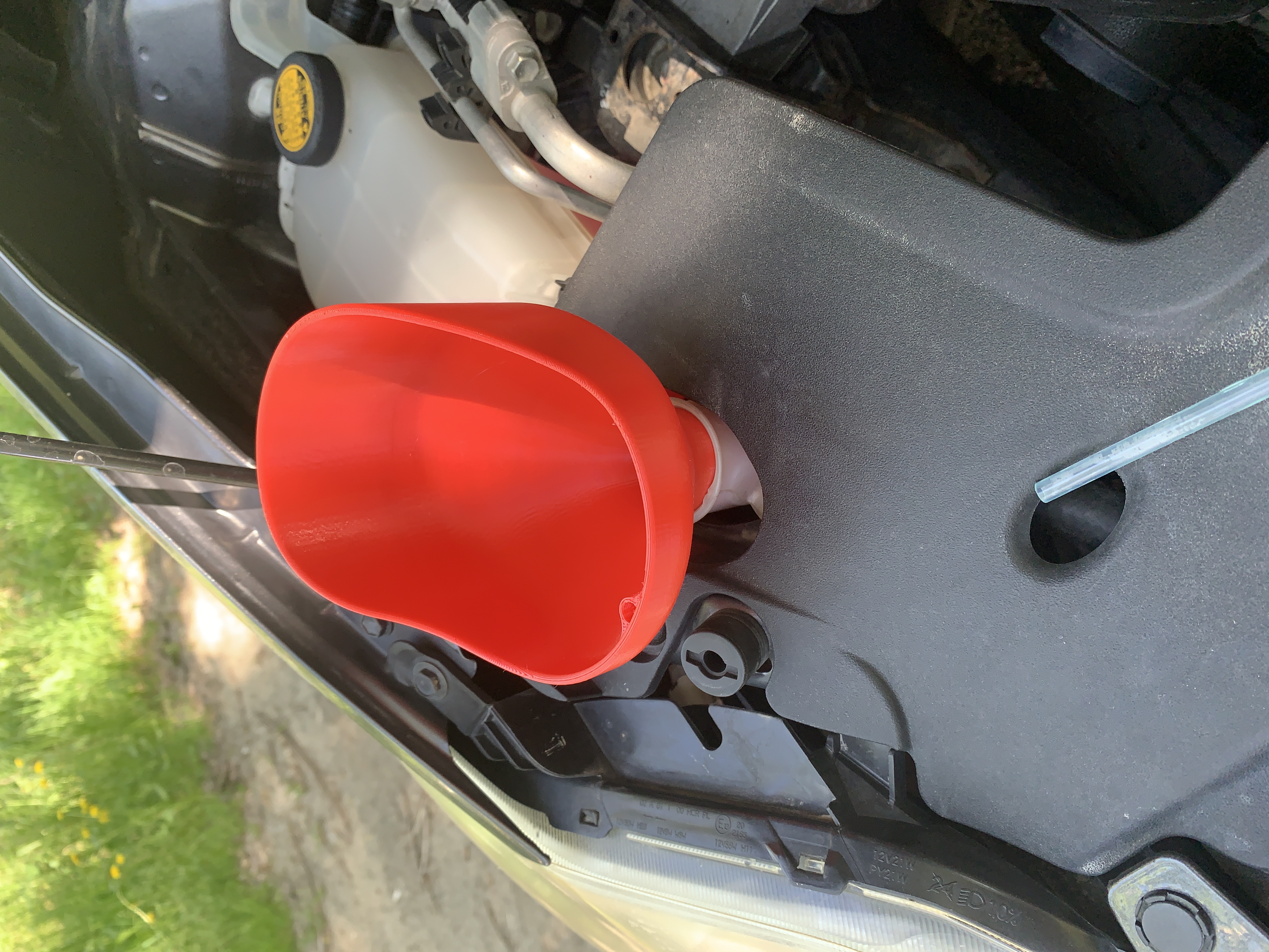 Funnel Auris (Corolla E150)