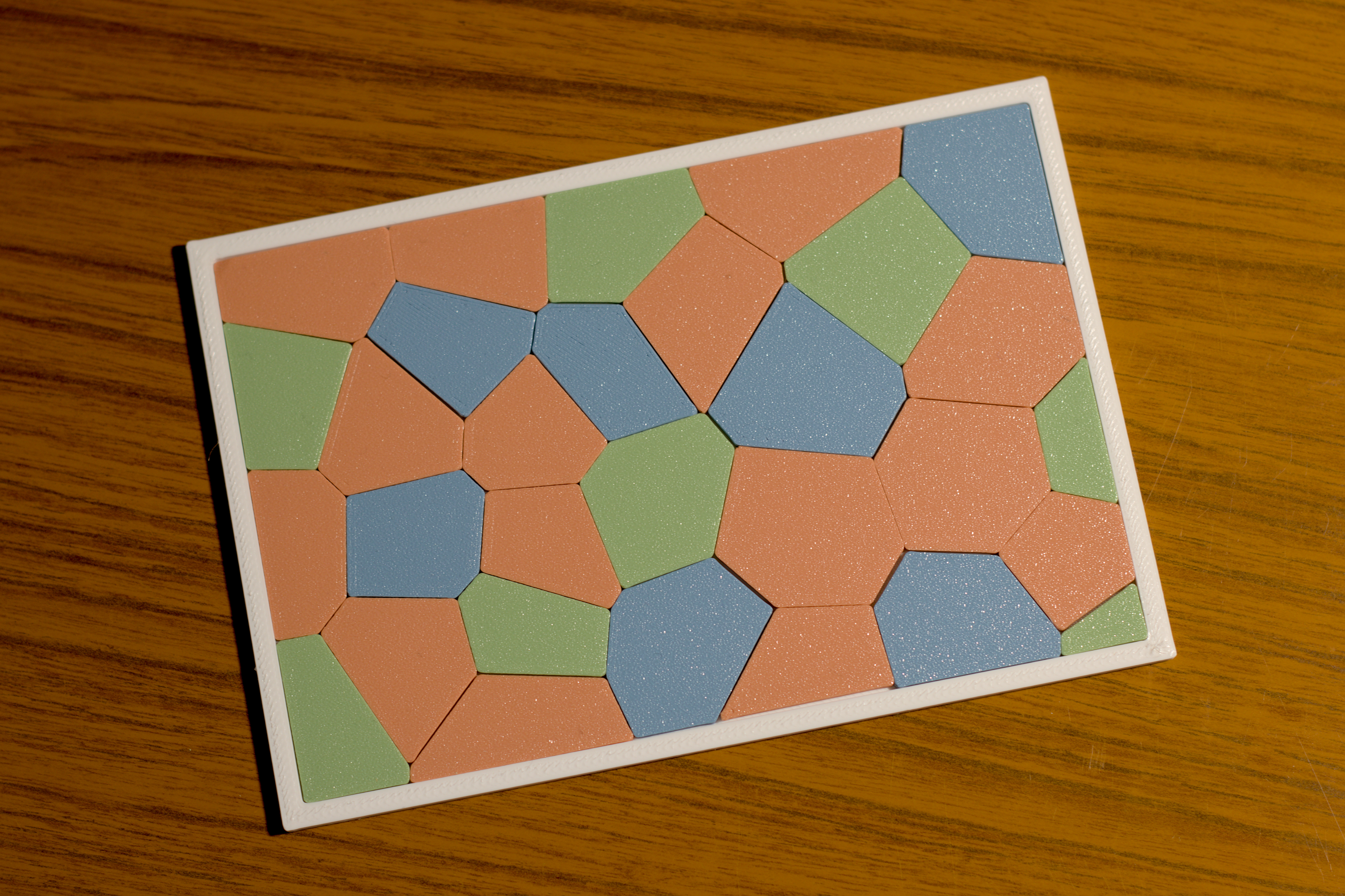 Voronoi Puzzle: A Nature-Inspired Brain Challenge