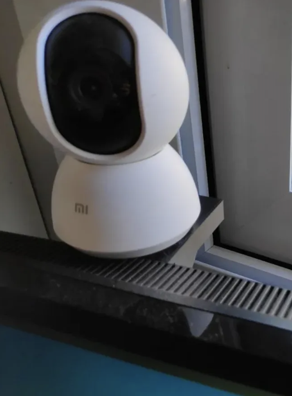 Xiaomi IP camera 360 24inch Monitor VESA mount