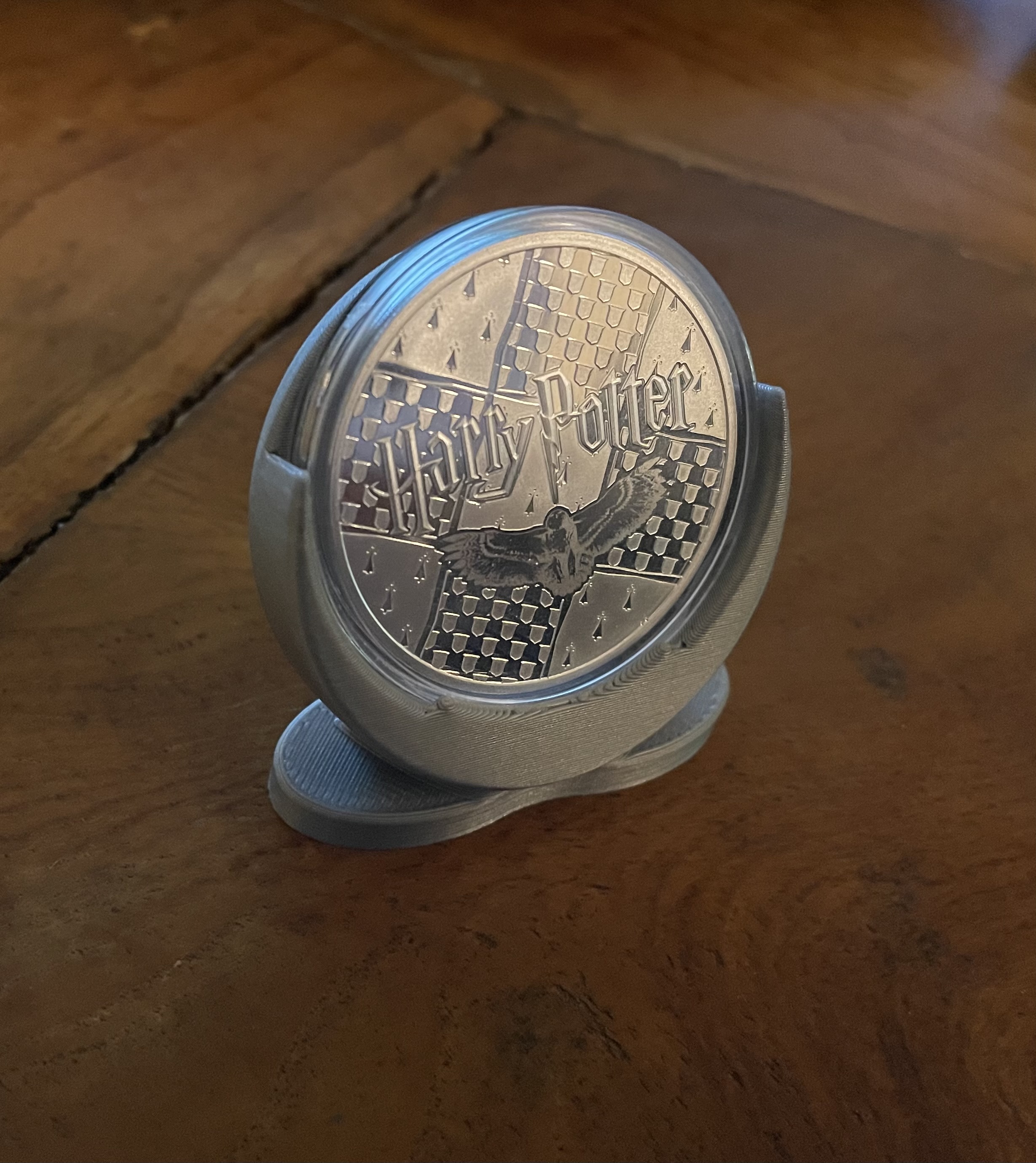 Coin Stand