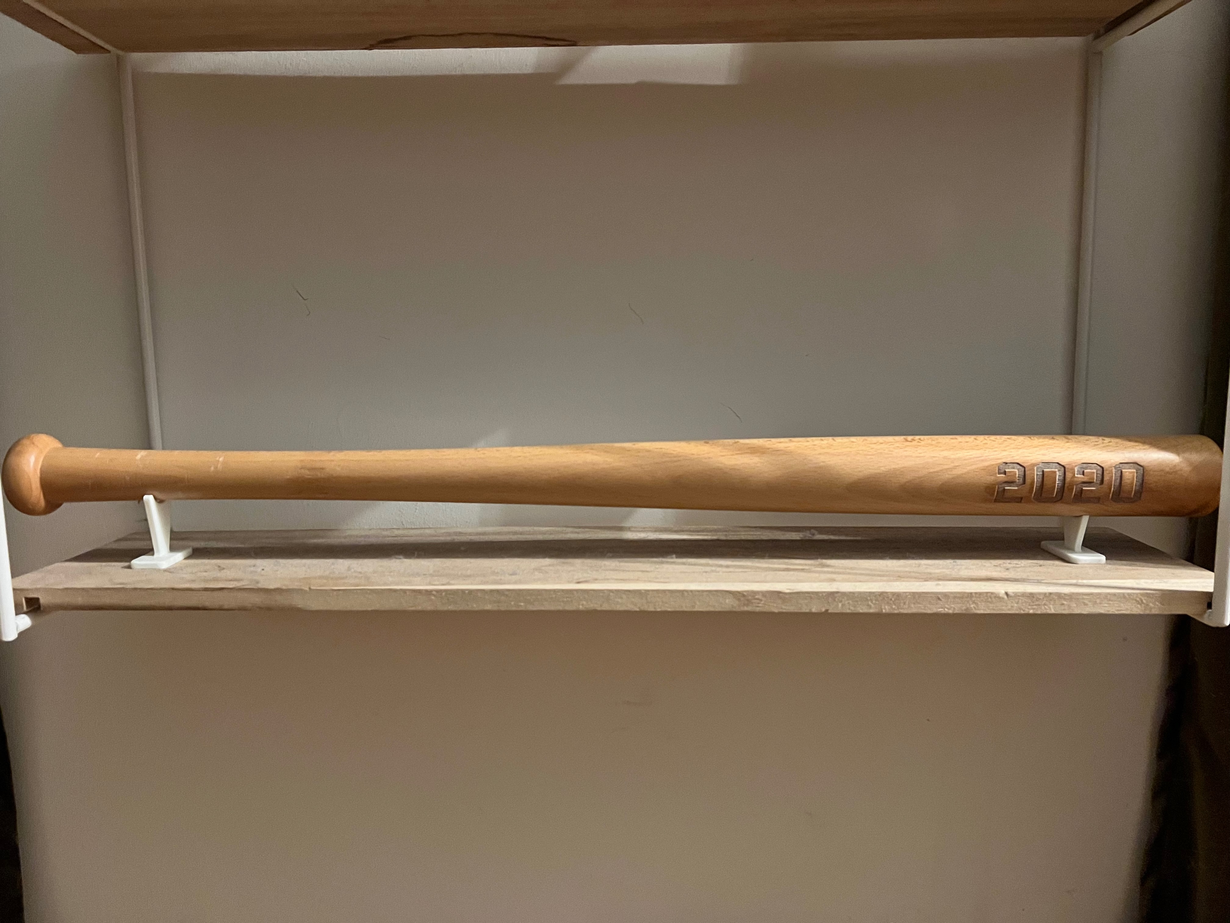Baseball bat display feet
