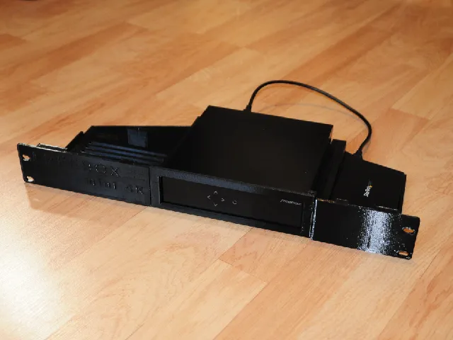 Freebox Mini 4K Rackage 1U