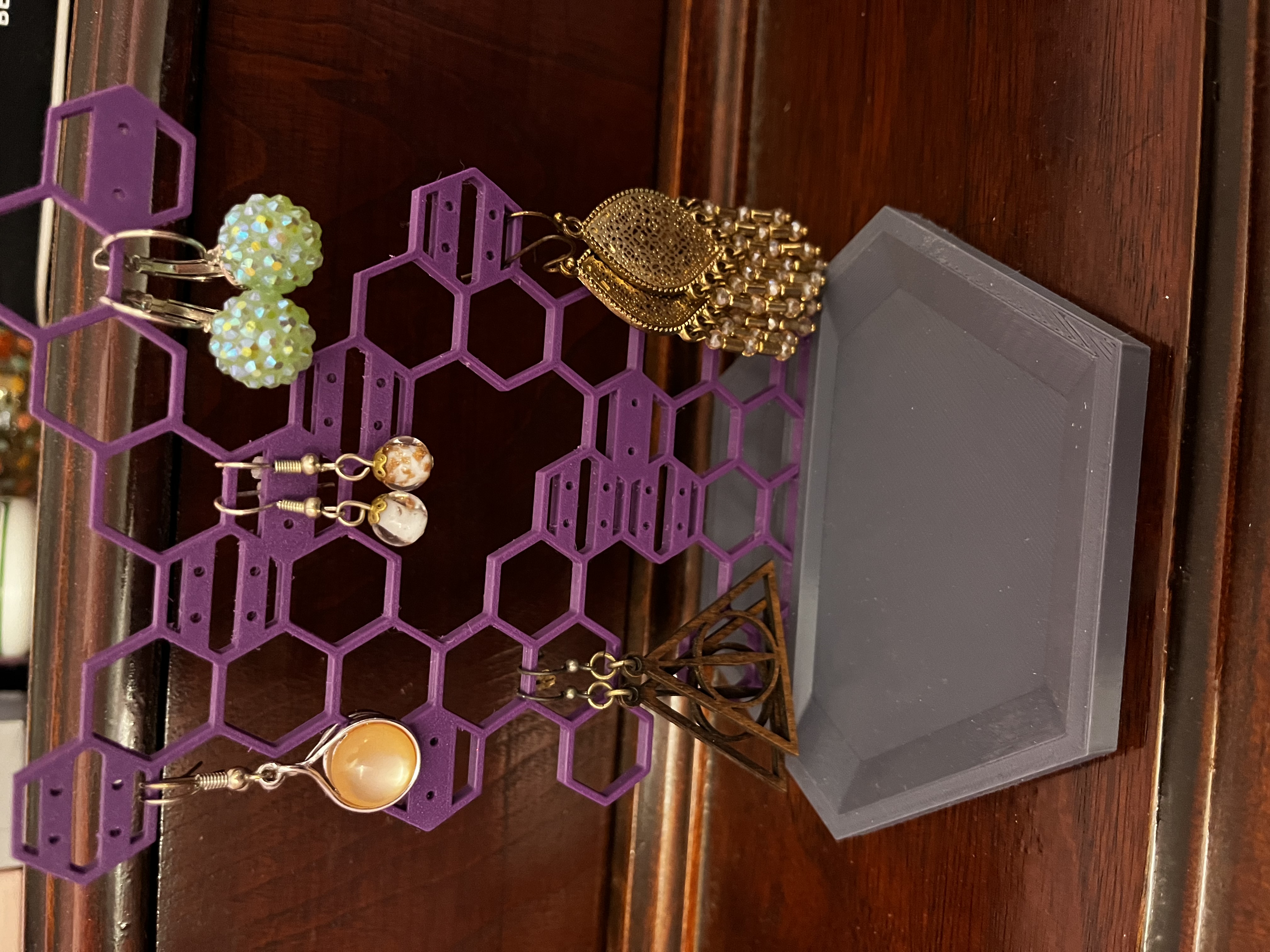Honeycomb Earring Stand - Stud Remix