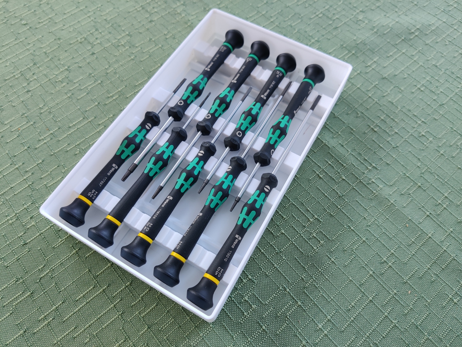 gridfinity-wera-micro-screwdriver-tray-by-giovanni-download-free-stl
