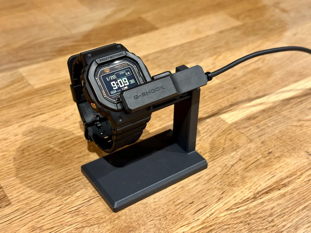 ［箱保充電器付き］DW-H5600 G-SHOCK 箱保充電器付き］DW-H5600 G-SHOCK