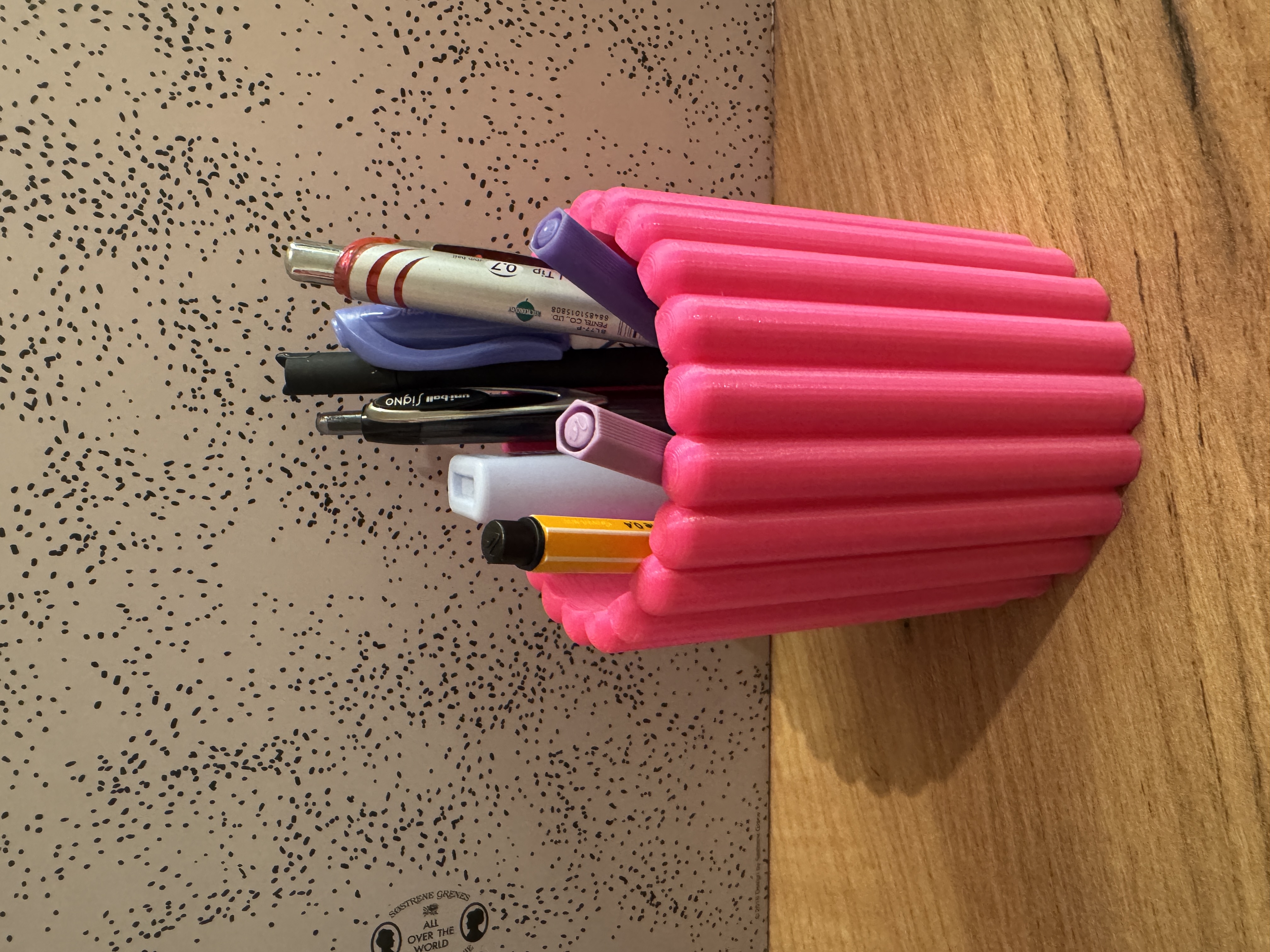 Penholder — thumbnail 2
