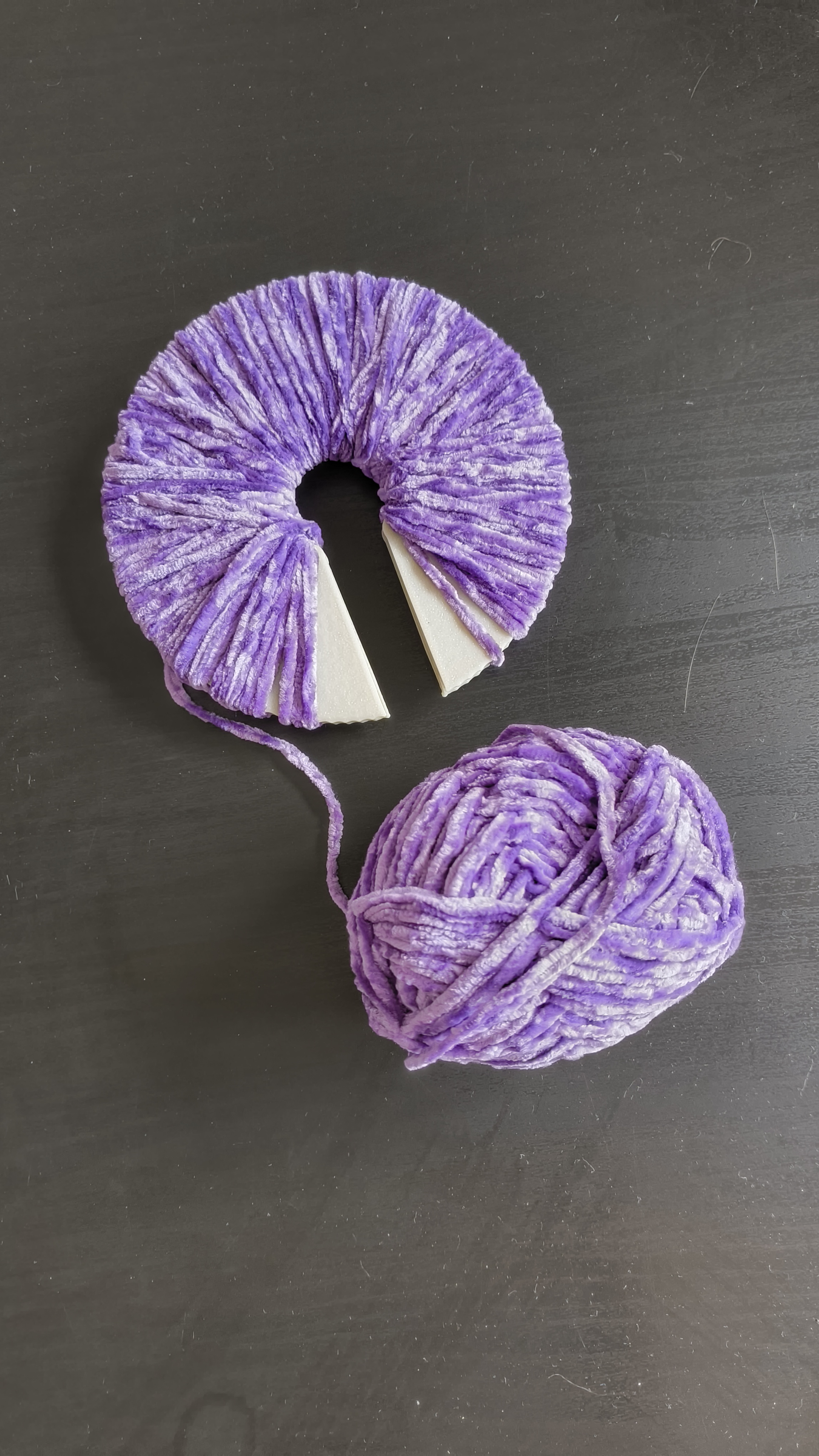 Tool for making pompoms — thumbnail 4