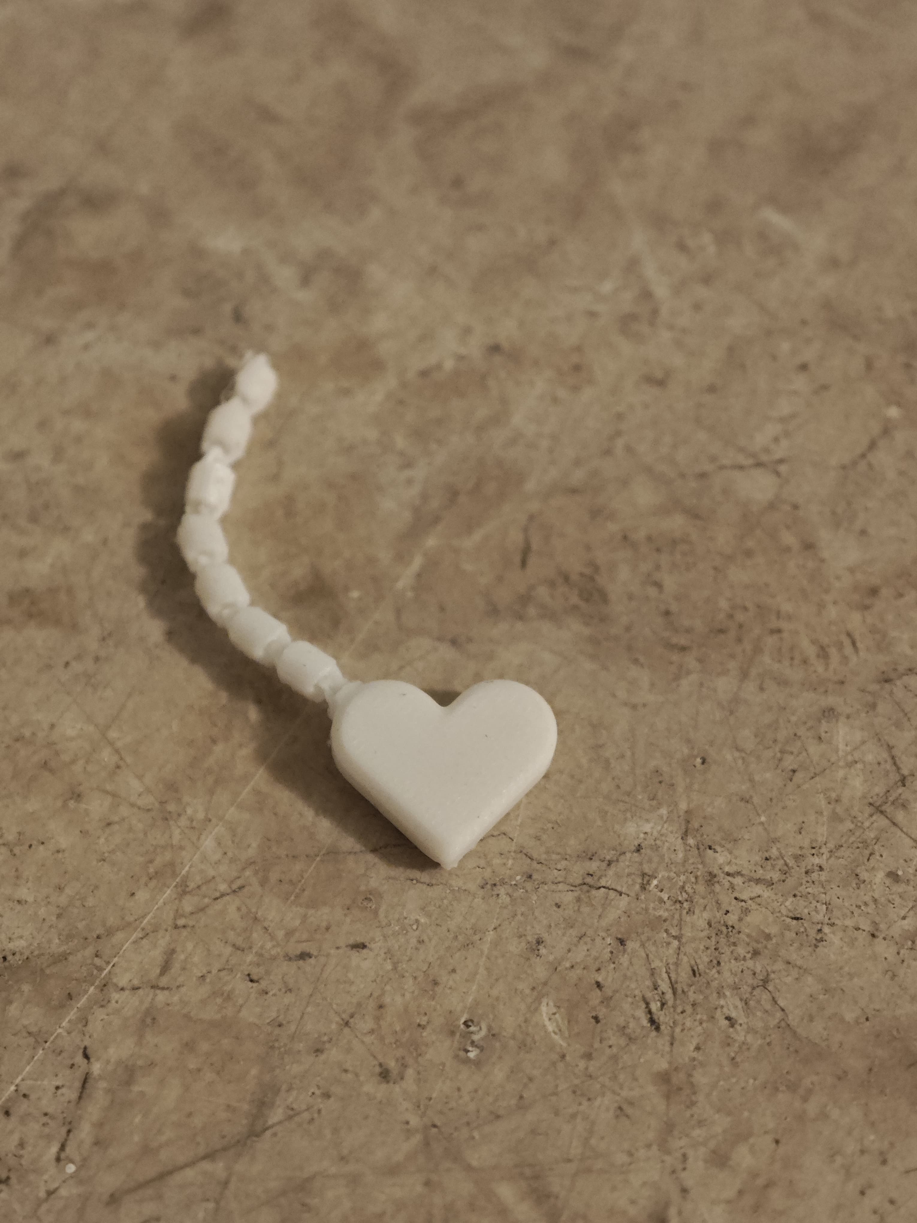 Everydays 015 – Articulated Heart Key Ring