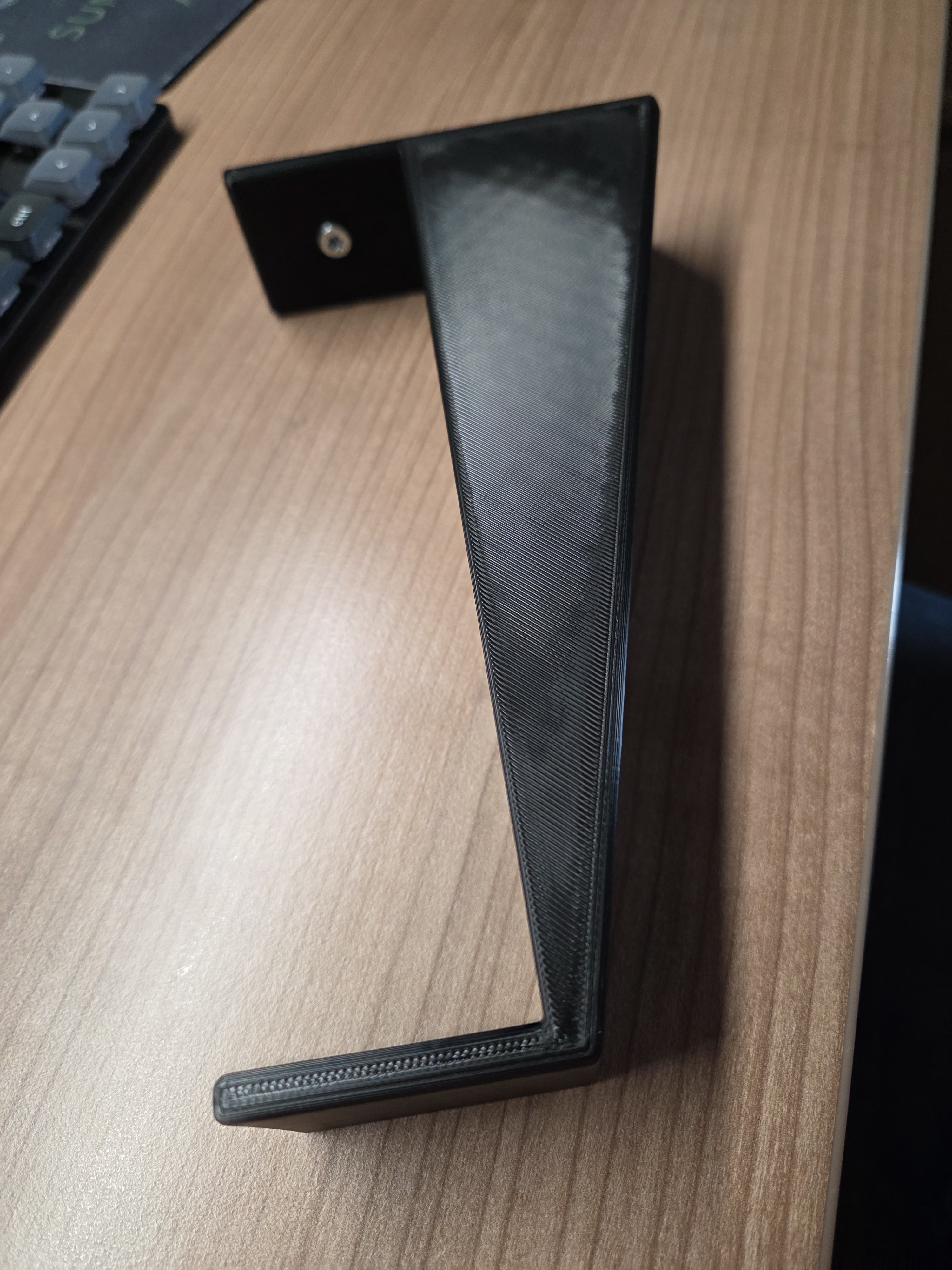 Terramaster F4 424 Pro Side wall mounts