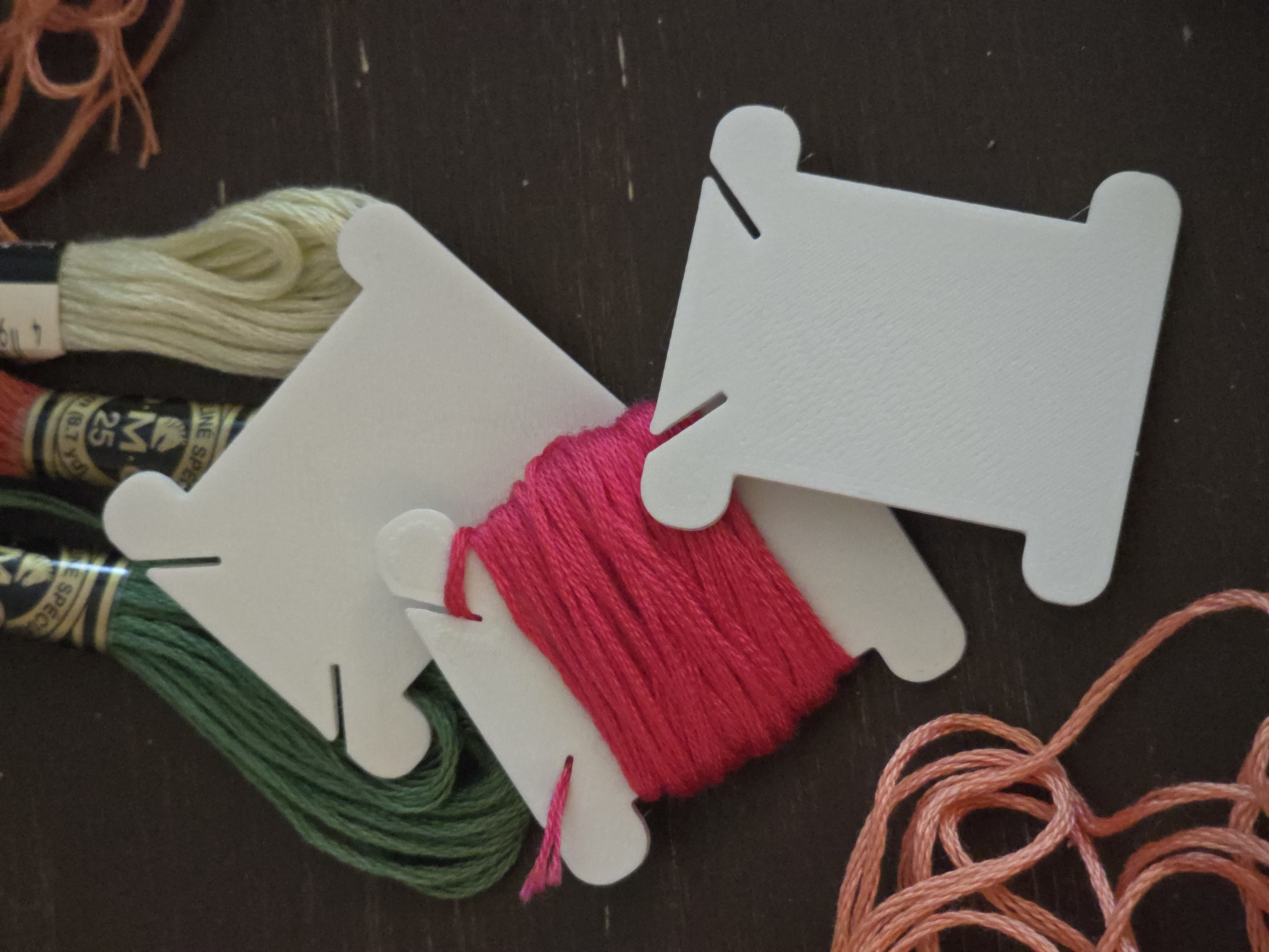 Bobbin winder for thread or floss embroidery cross stitch
