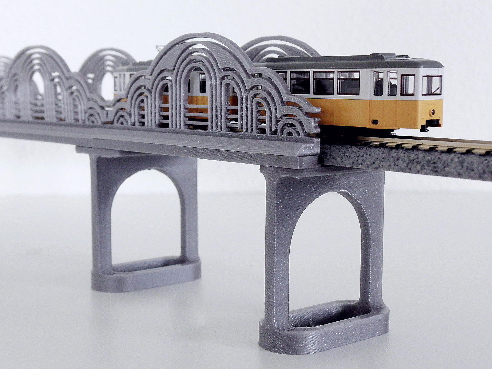 "Art Deco" Railway Bridge - N Scale - H0 Scale
