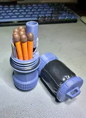 EDC-Container for storm matches