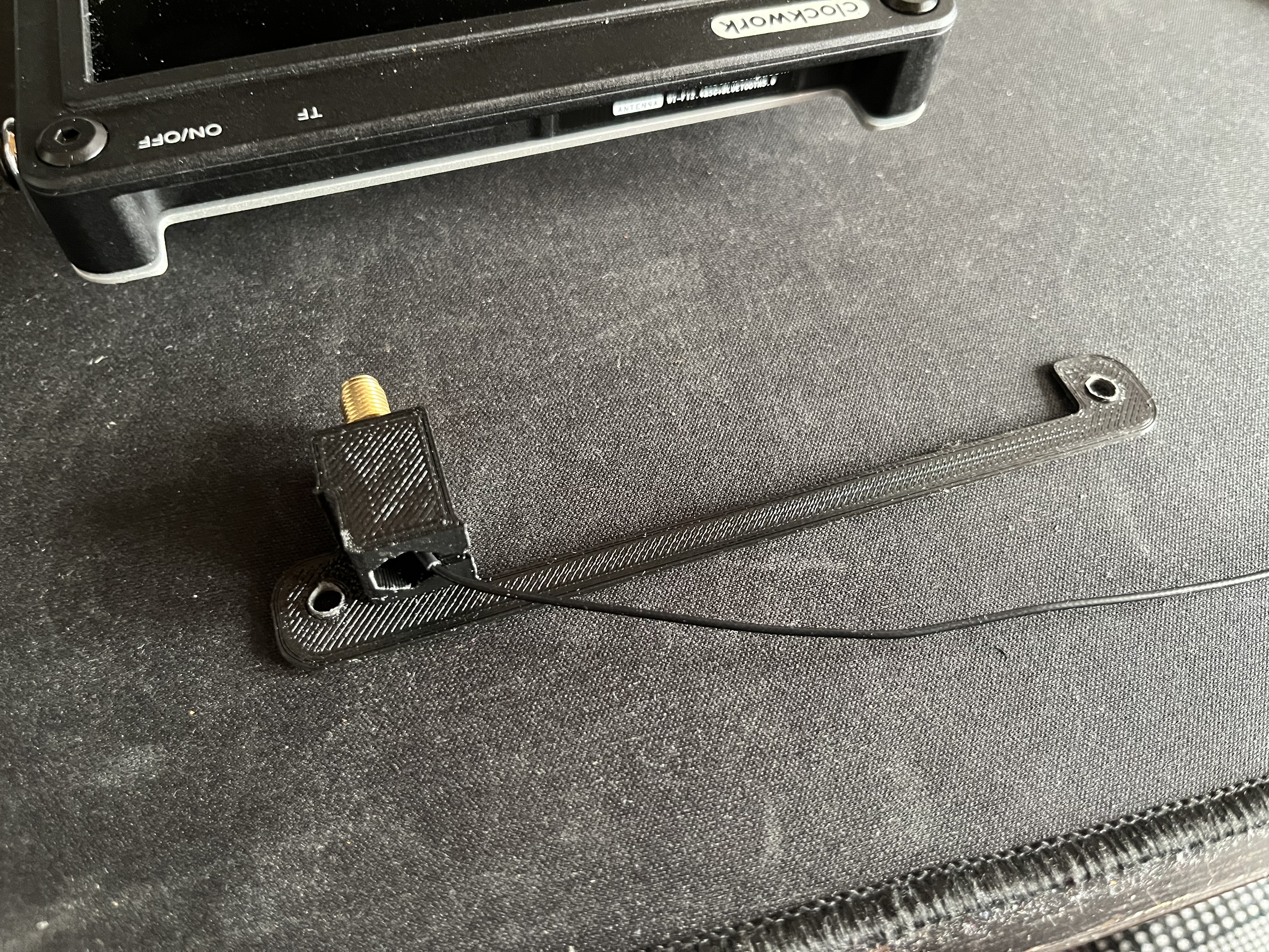 uConsole Antenna Mount — thumbnail 4
