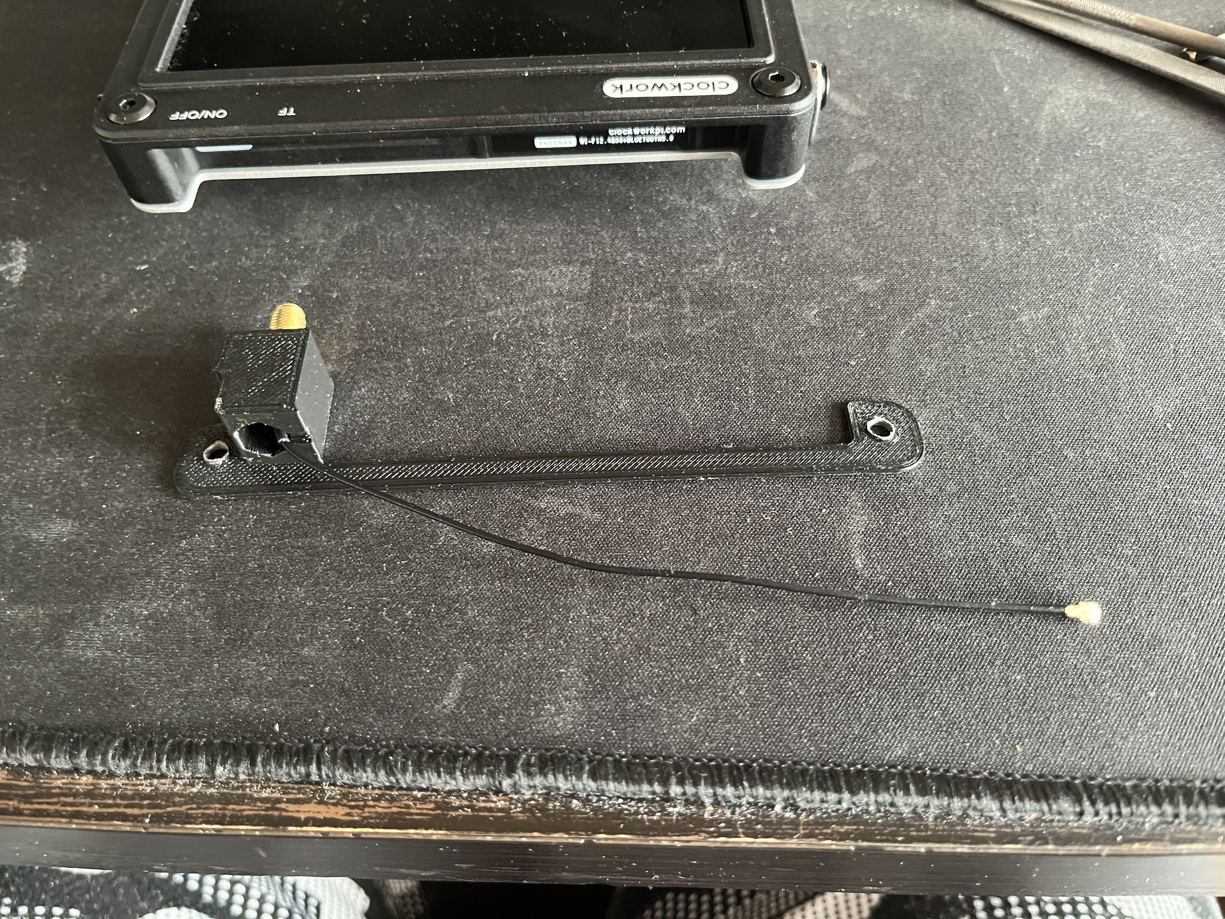 uConsole Antenna Mount — thumbnail 5