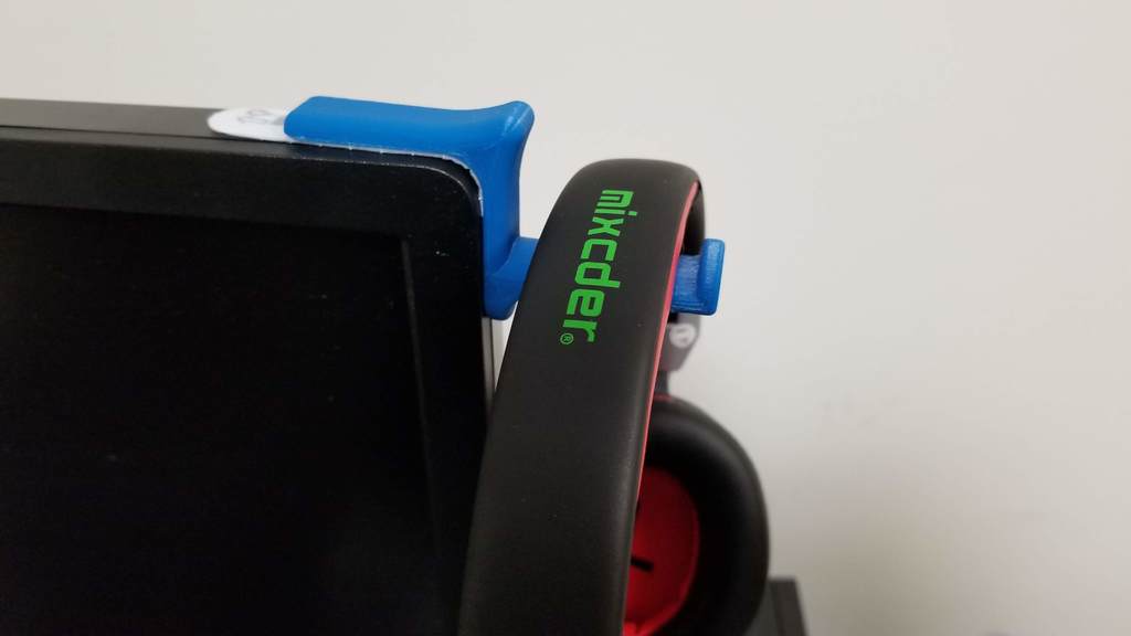 Monitor Headphone Hanger w/Rounded Inner Edge