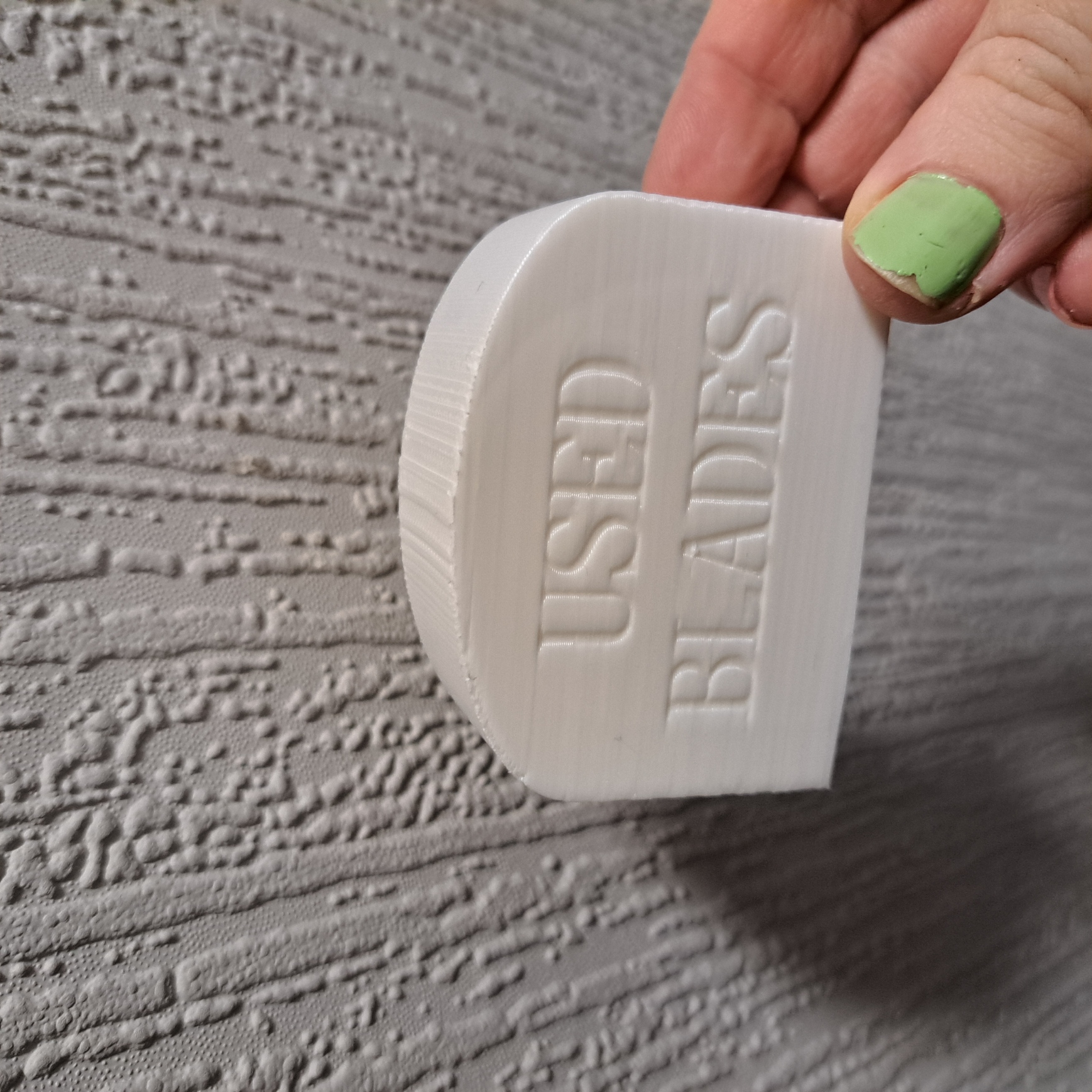 Used Blade Box / Safety Razor Disposal Bank by Seraaron Download free