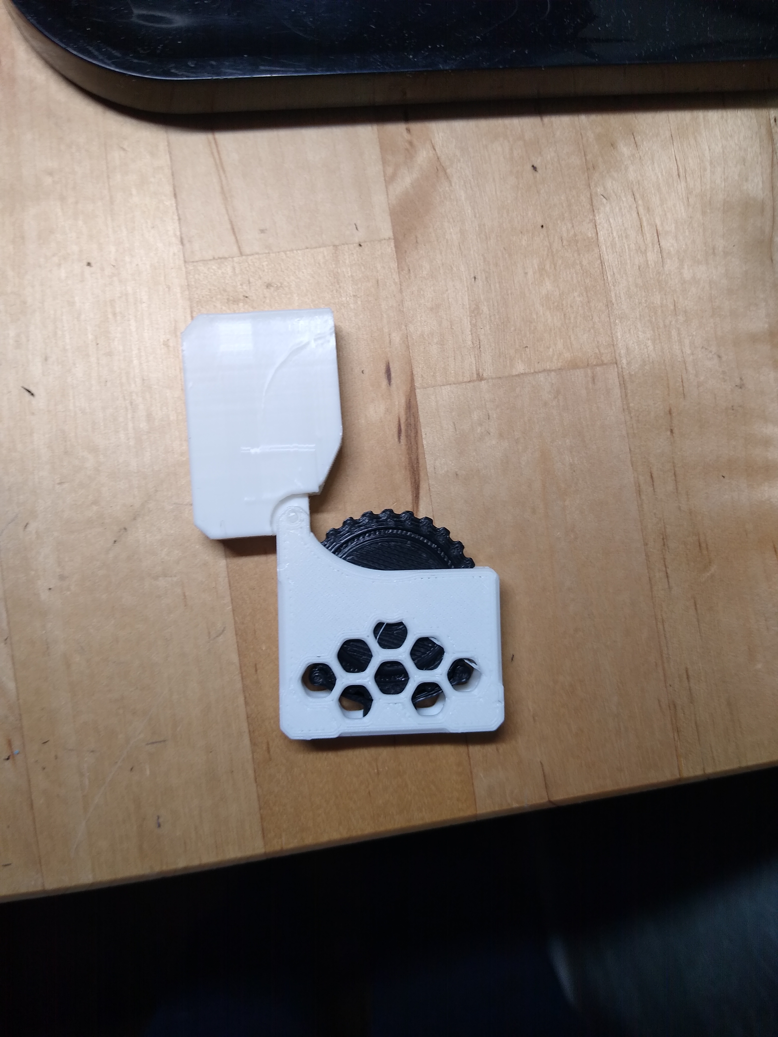 Fidget Fidget Fidget Fidget Fidget Zippo 3D model thumbnail