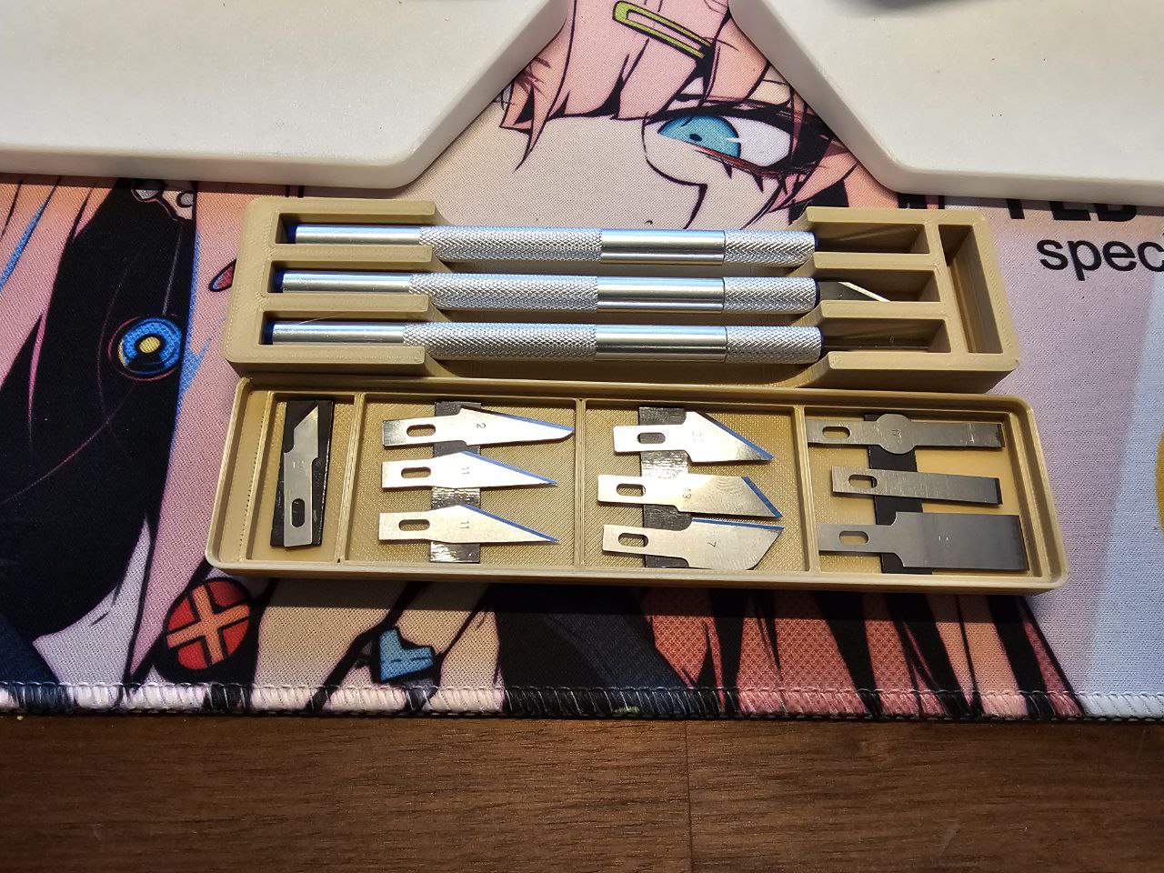 Hobby knife & blades gridfinity (4x1) storage by Alexander Ostrovskii