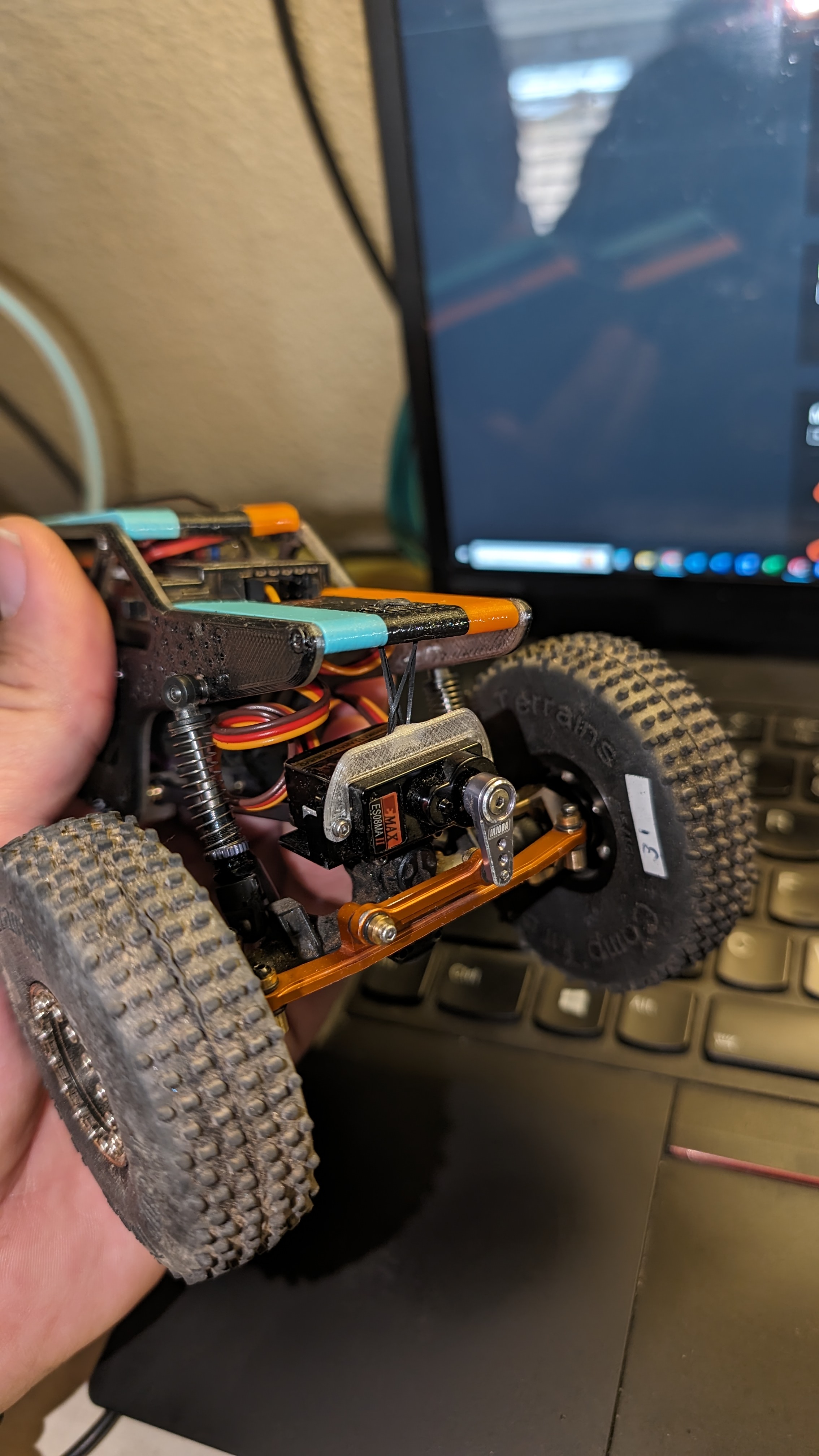 SCX24 Front and Rear Axle Limiting Strap Mounts by humming Download