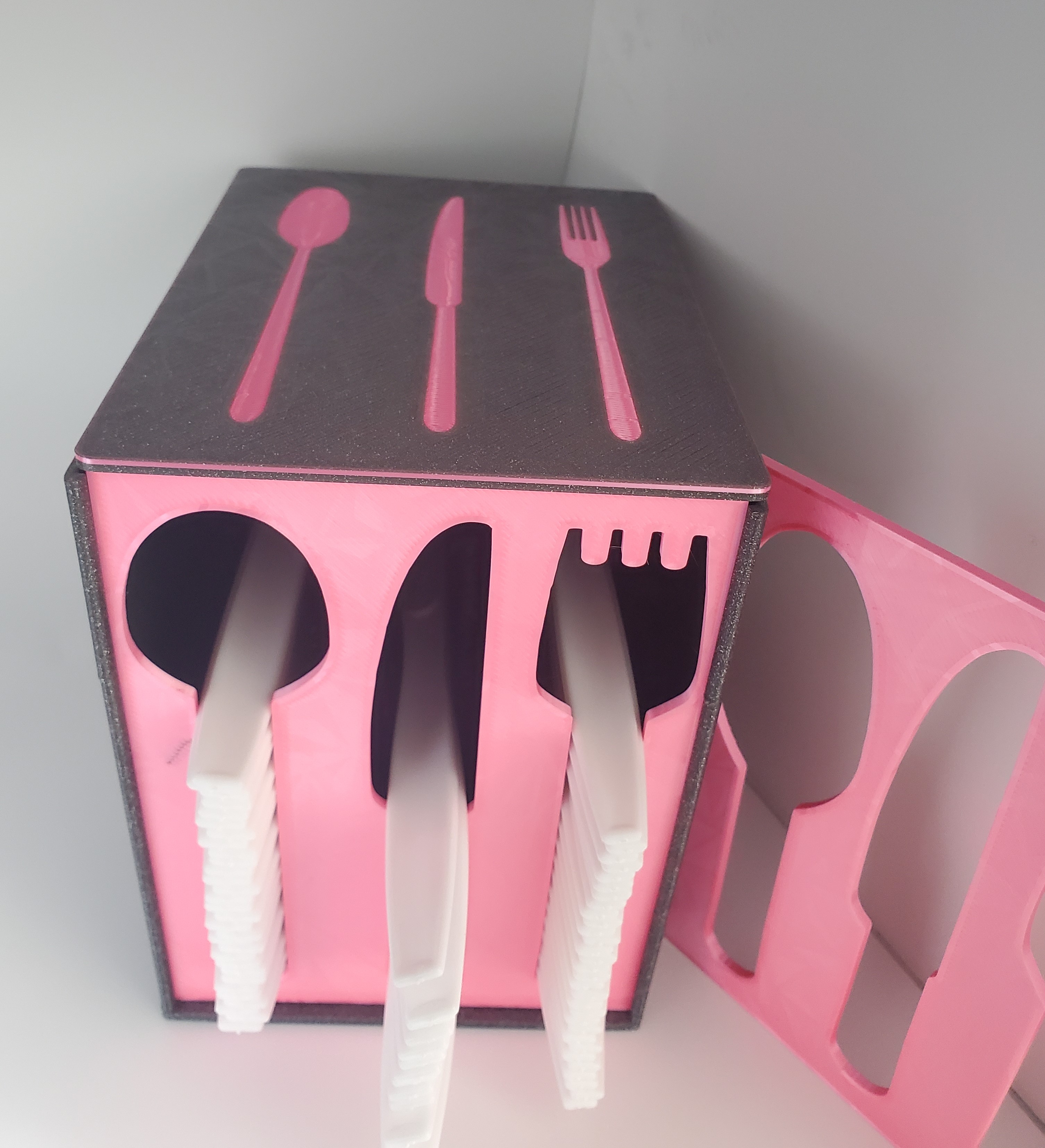Compact AllInOne Plastic Utensil dispenser by DaddyWazzy_TheCreator