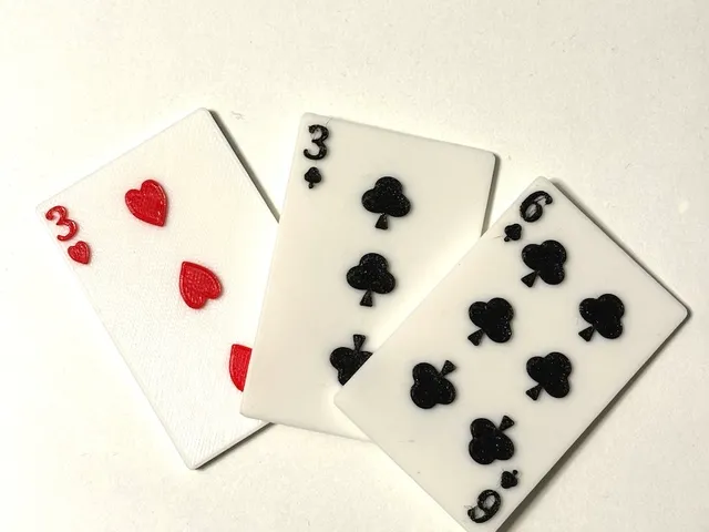 Card 3 Hearts / 6,3 Clubs