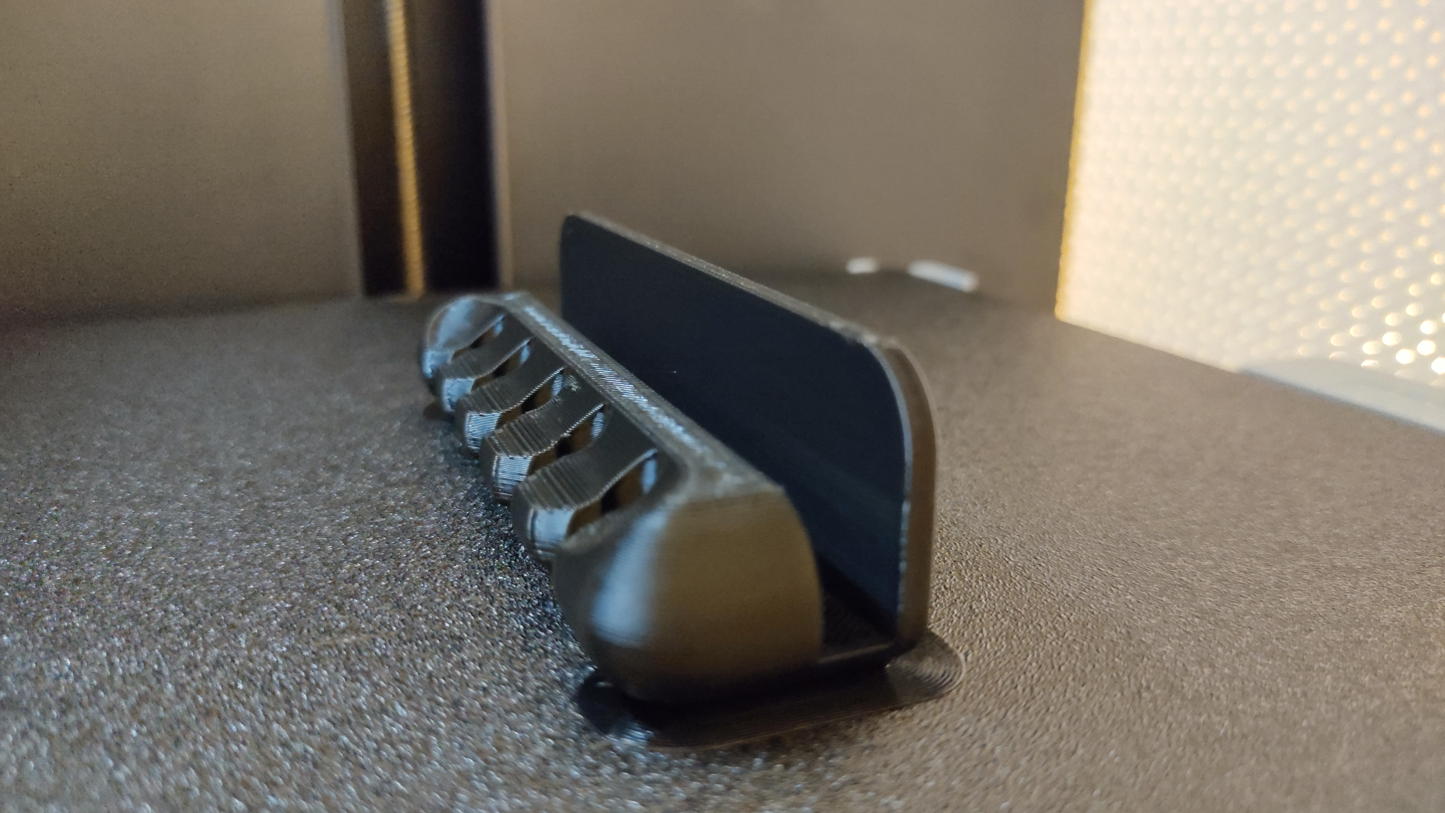 Miniatura 3 do modelo 3D Cable Holder - Clip On