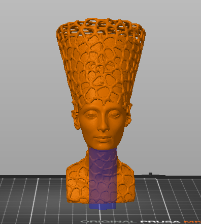 Nefertiti clad in Voronoi with (secret) box