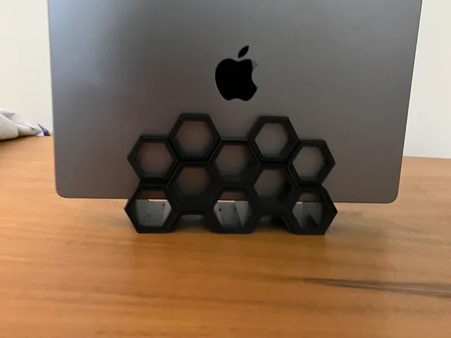 Vertical Honeycomb Laptop Stand for Macbook Pro