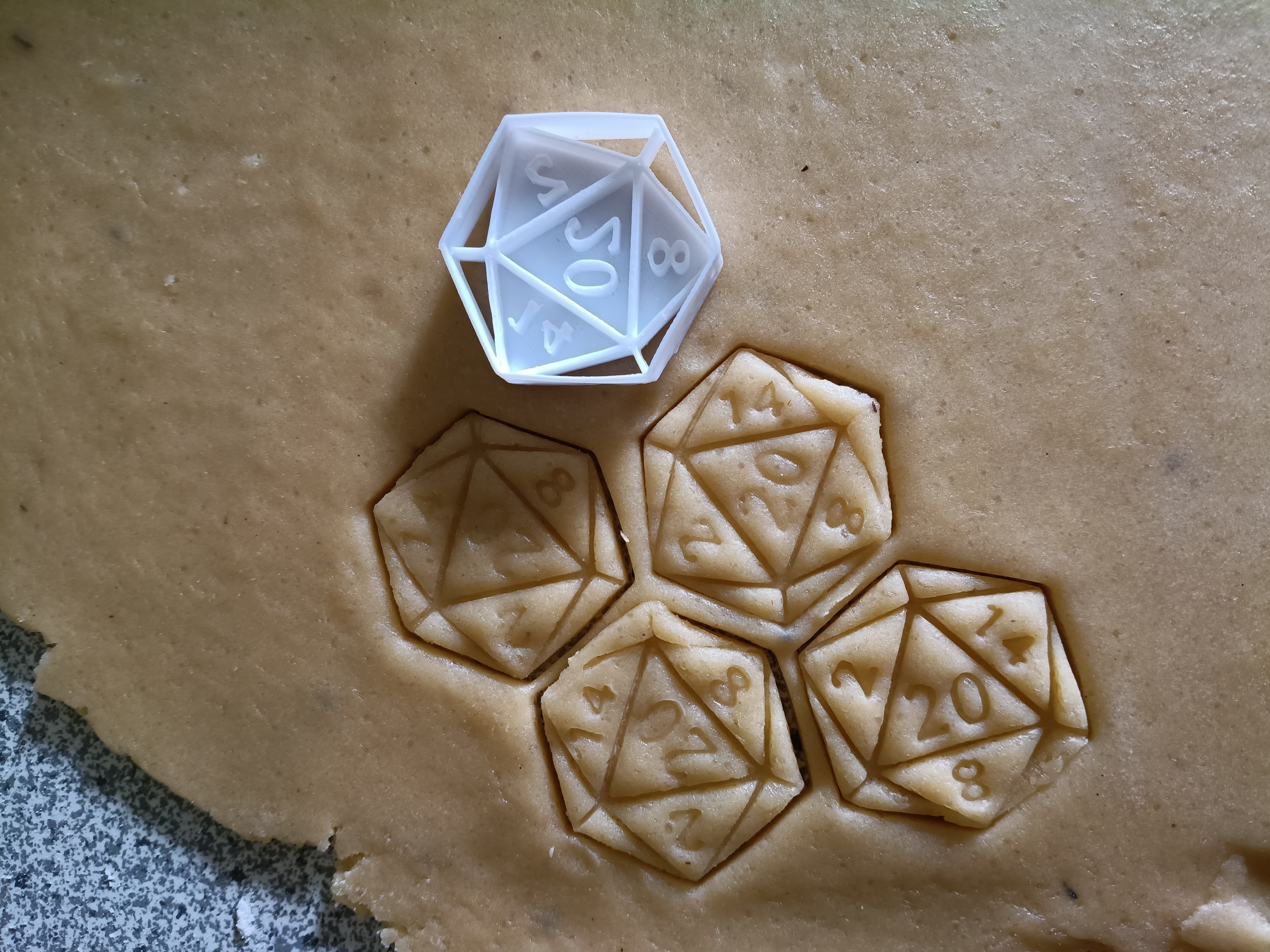 D20 Cookie Cutter