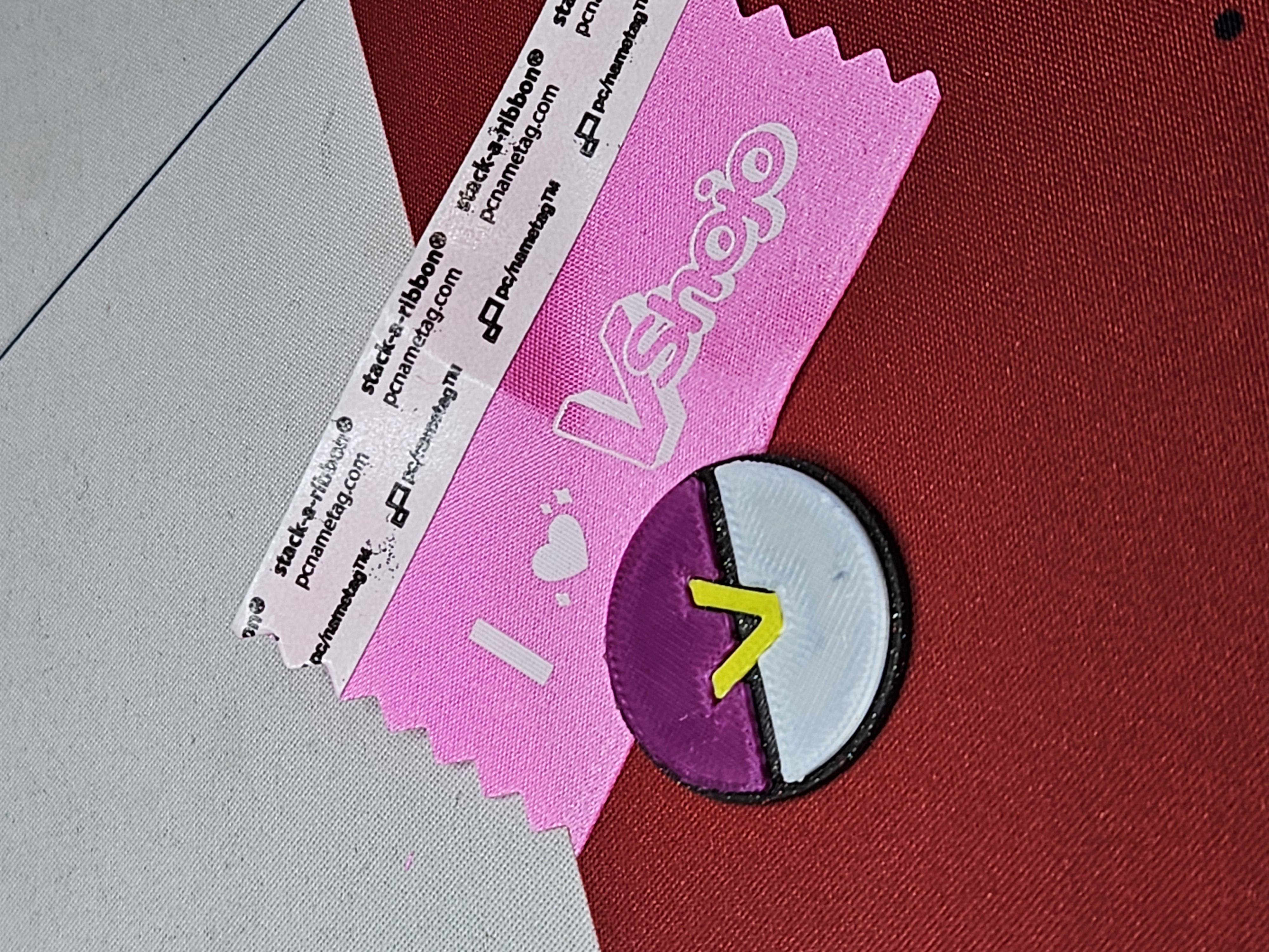 VShojo's Gecko Ball Token
