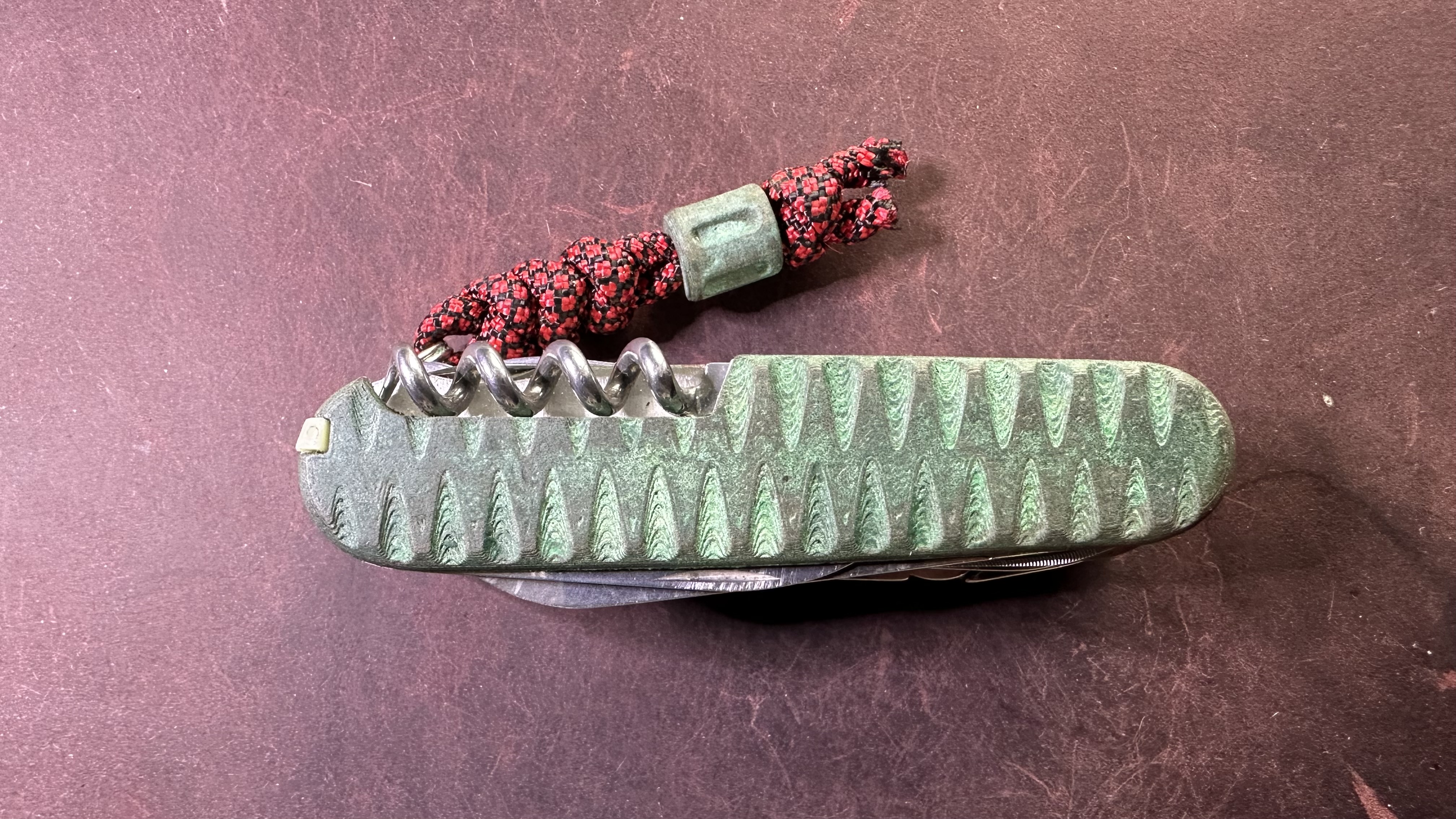 91MM Scales Swiss Army Knife (SAK)