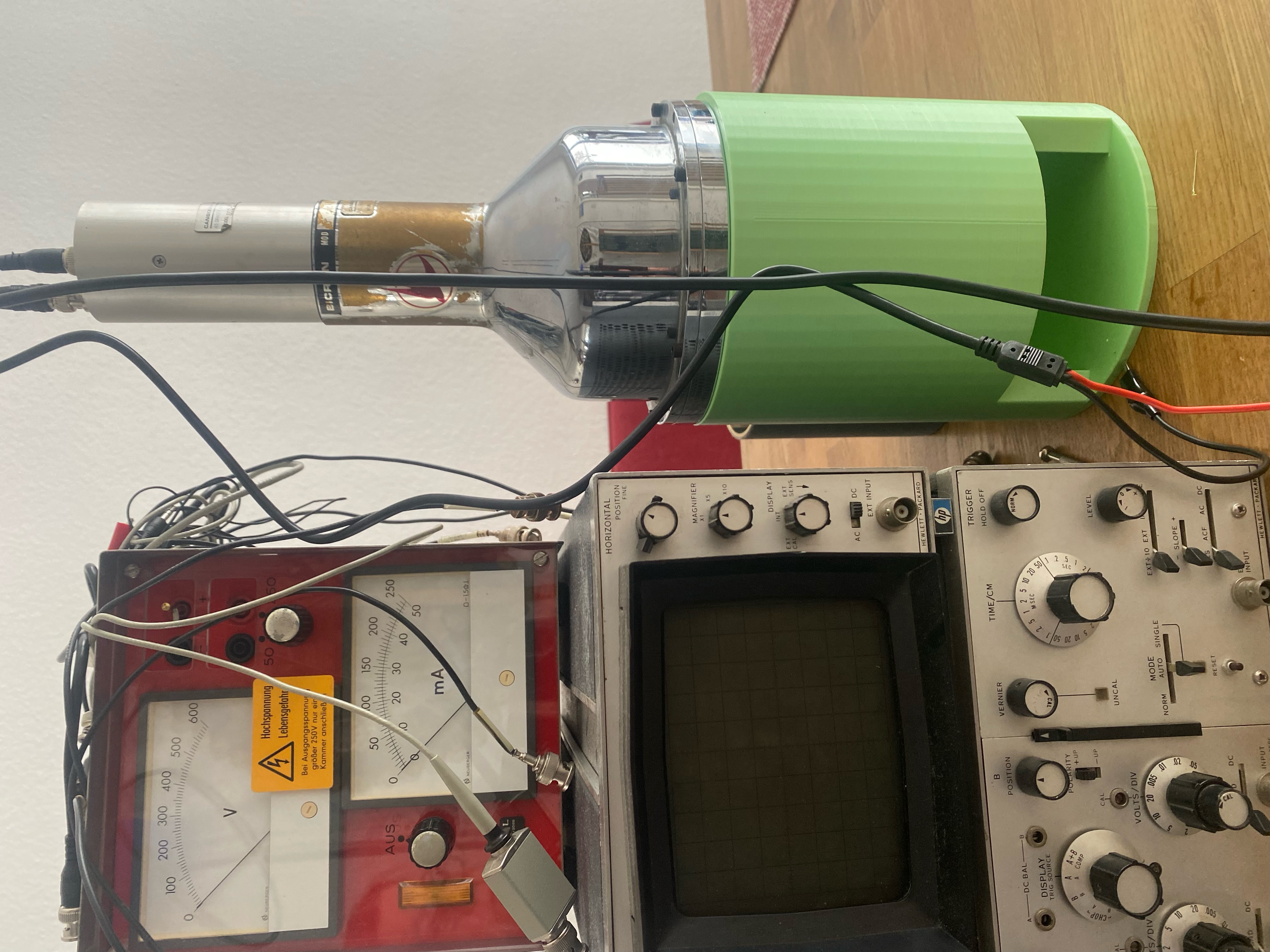 Gamma Spectrometer Stand Canberra / Bicron 5H5 5 inch NaI/Tl Scintillation Detector