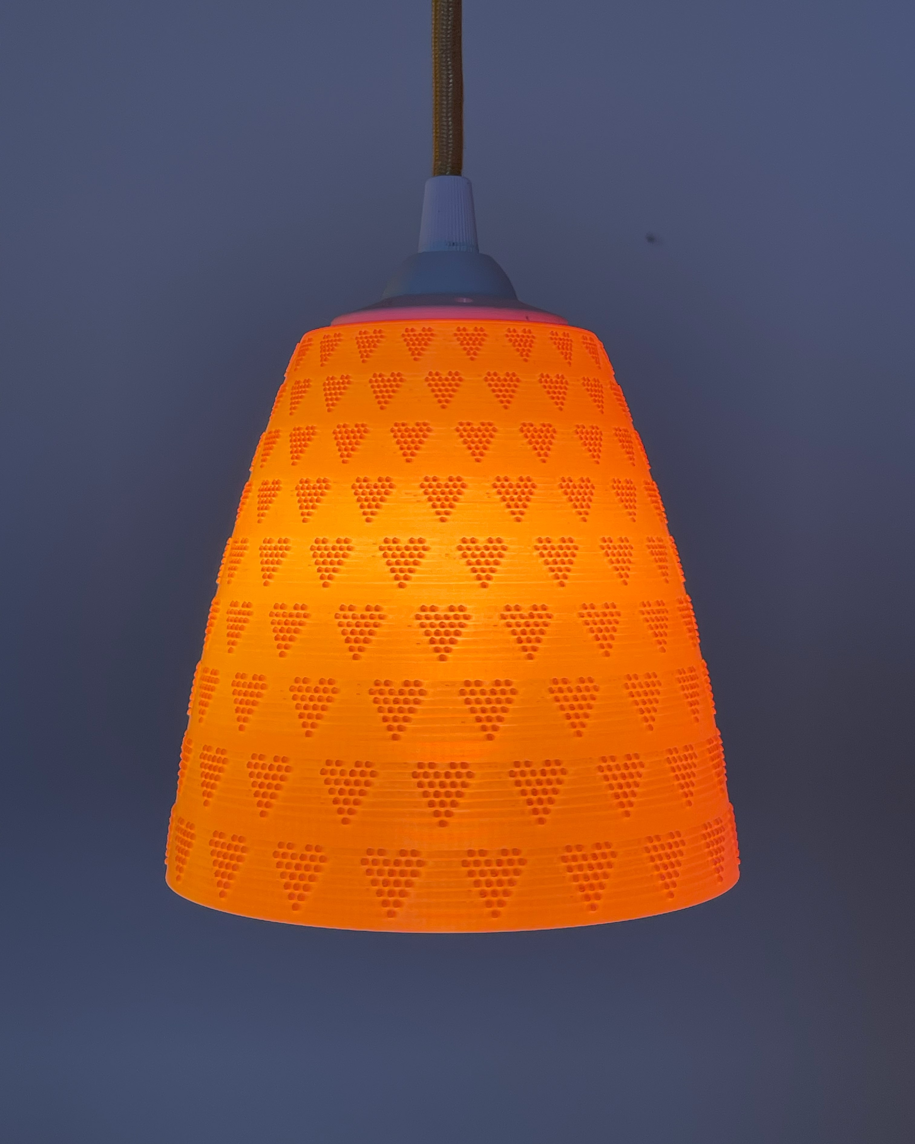 Miniatura 2 do modelo 3D Heart Pattern Vase Mode Lampshade