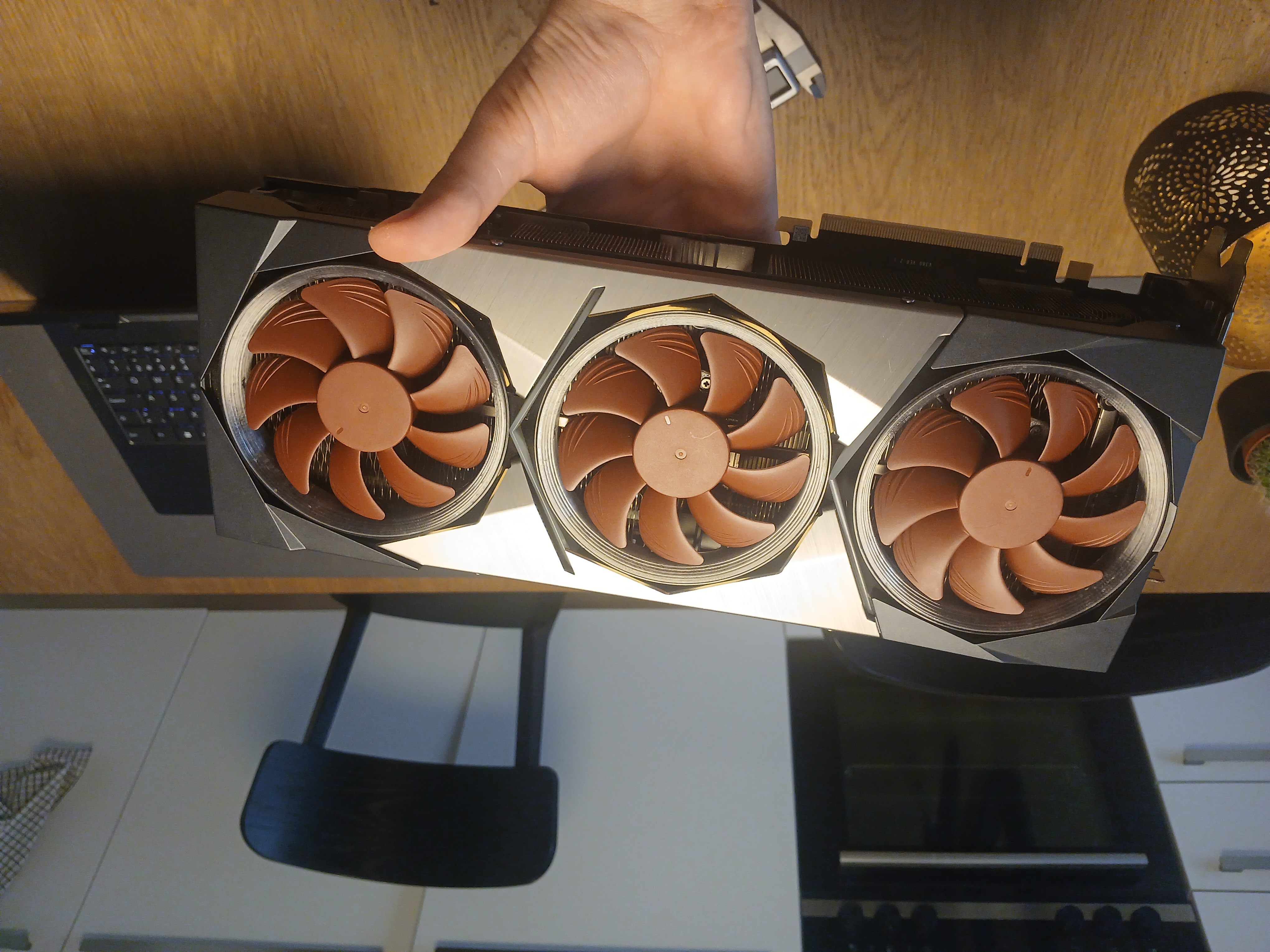 MSI Suprim X GPU Noctua fan spacer ring