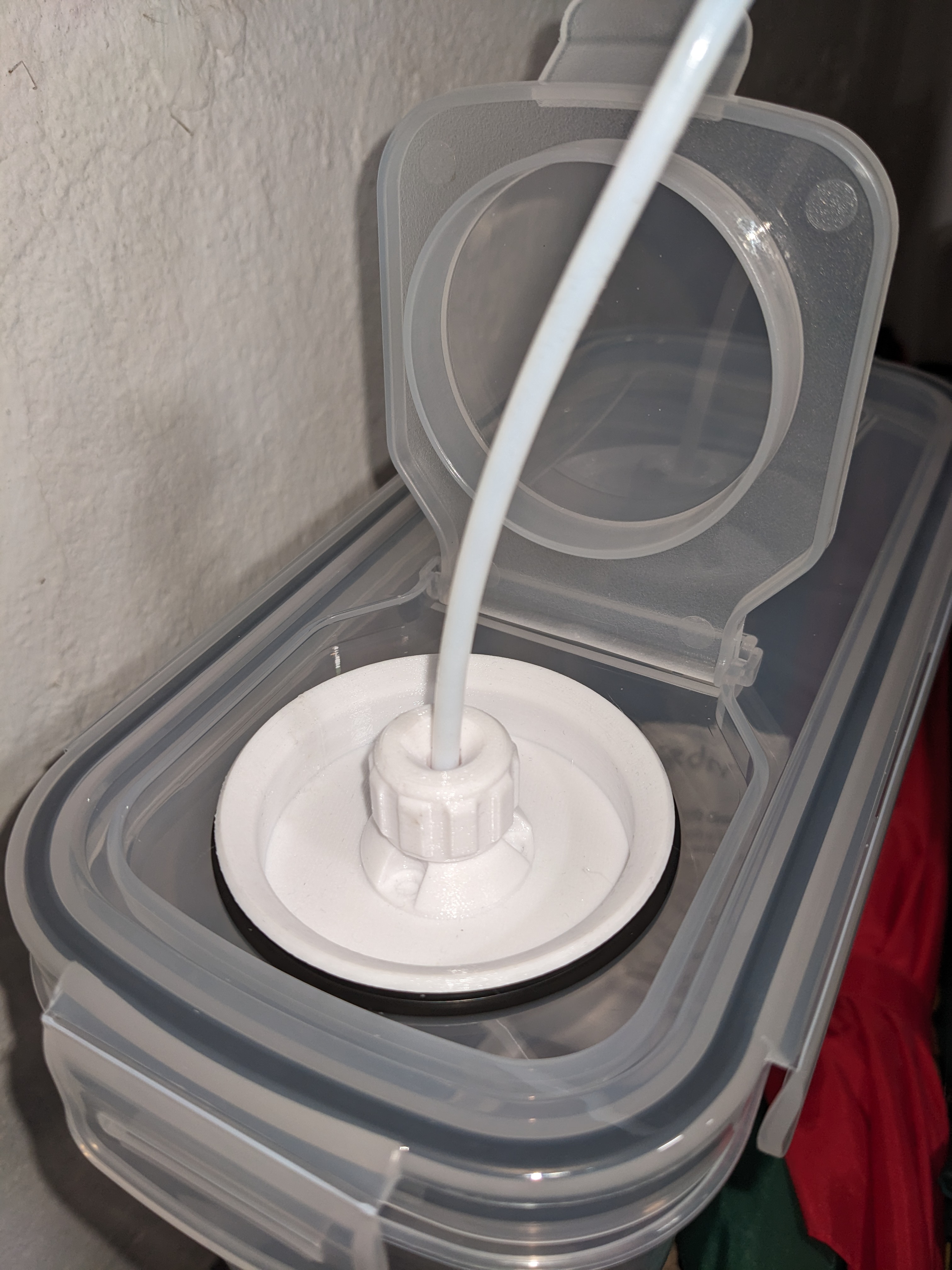 PTFE tube passthrough for 4L Dry Box