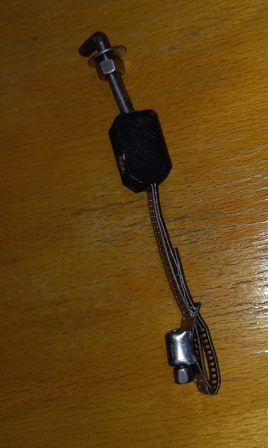 Belt holder to attach screw