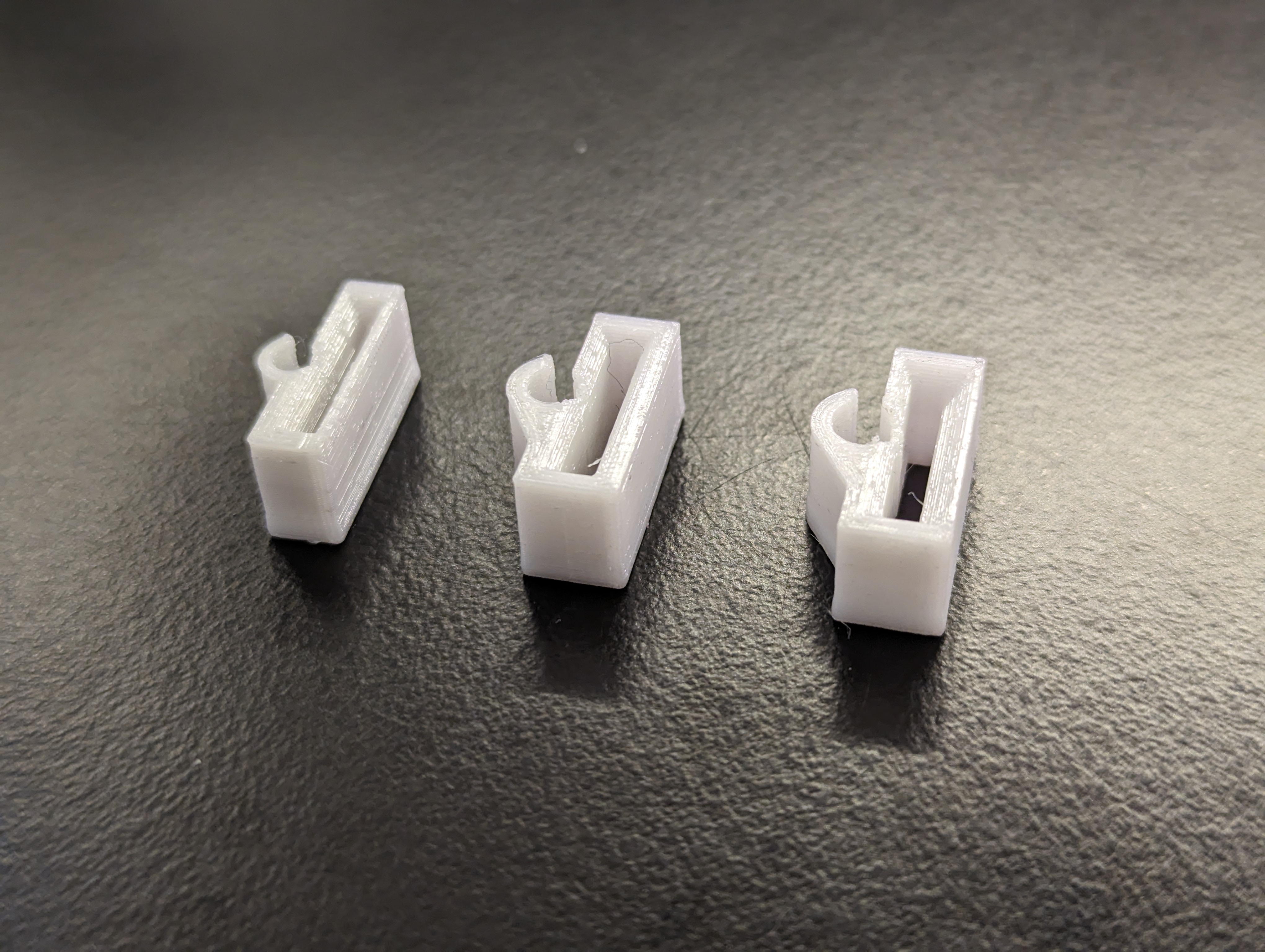 Miniatura 5 do modelo 3D edc27 Backpack Clip
