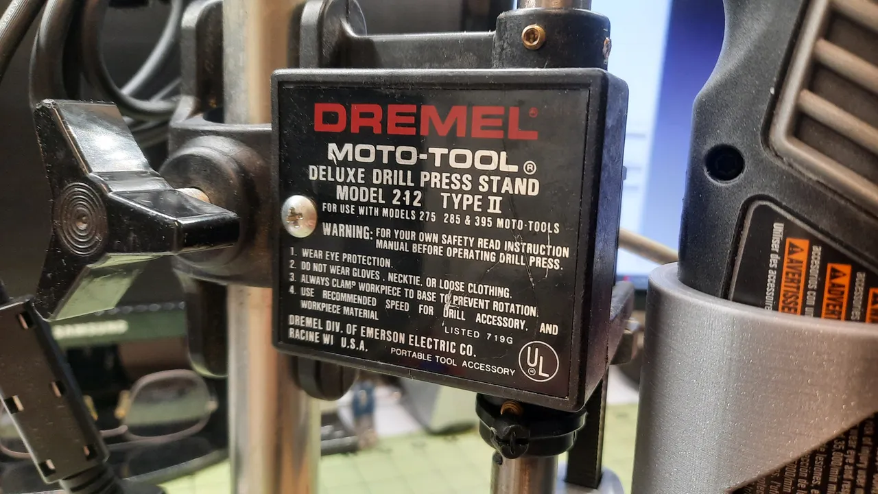 STL file Dremel 4000 holder rotary tool 225 🔧・3D print object to