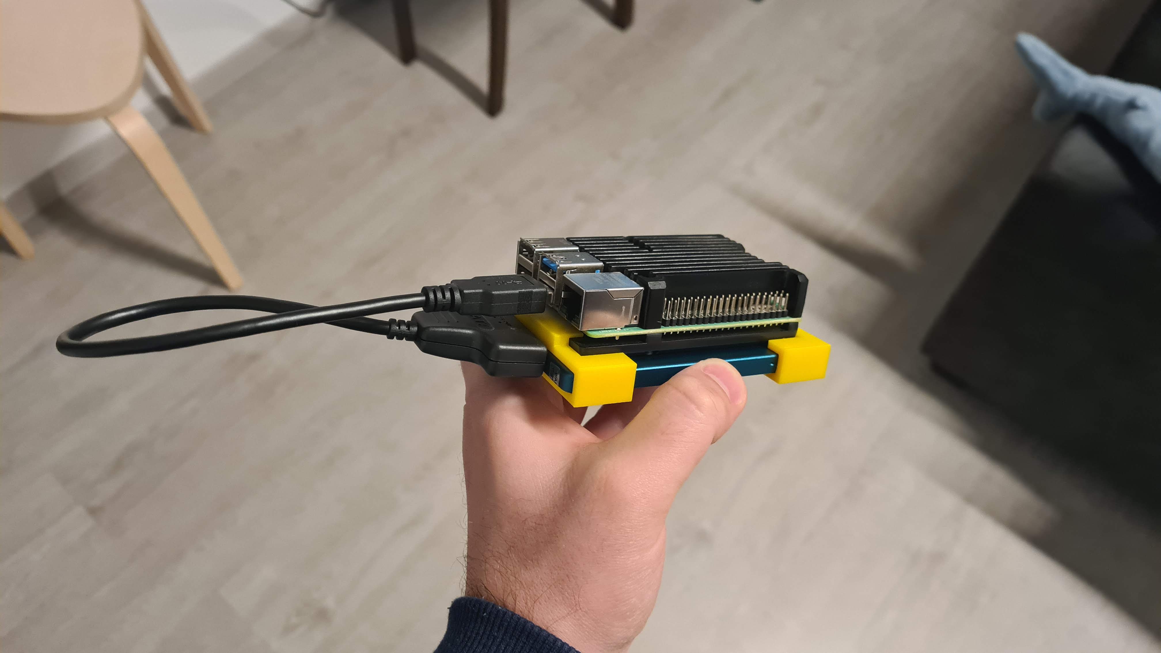 Raspberry Pi4 SSD Holder