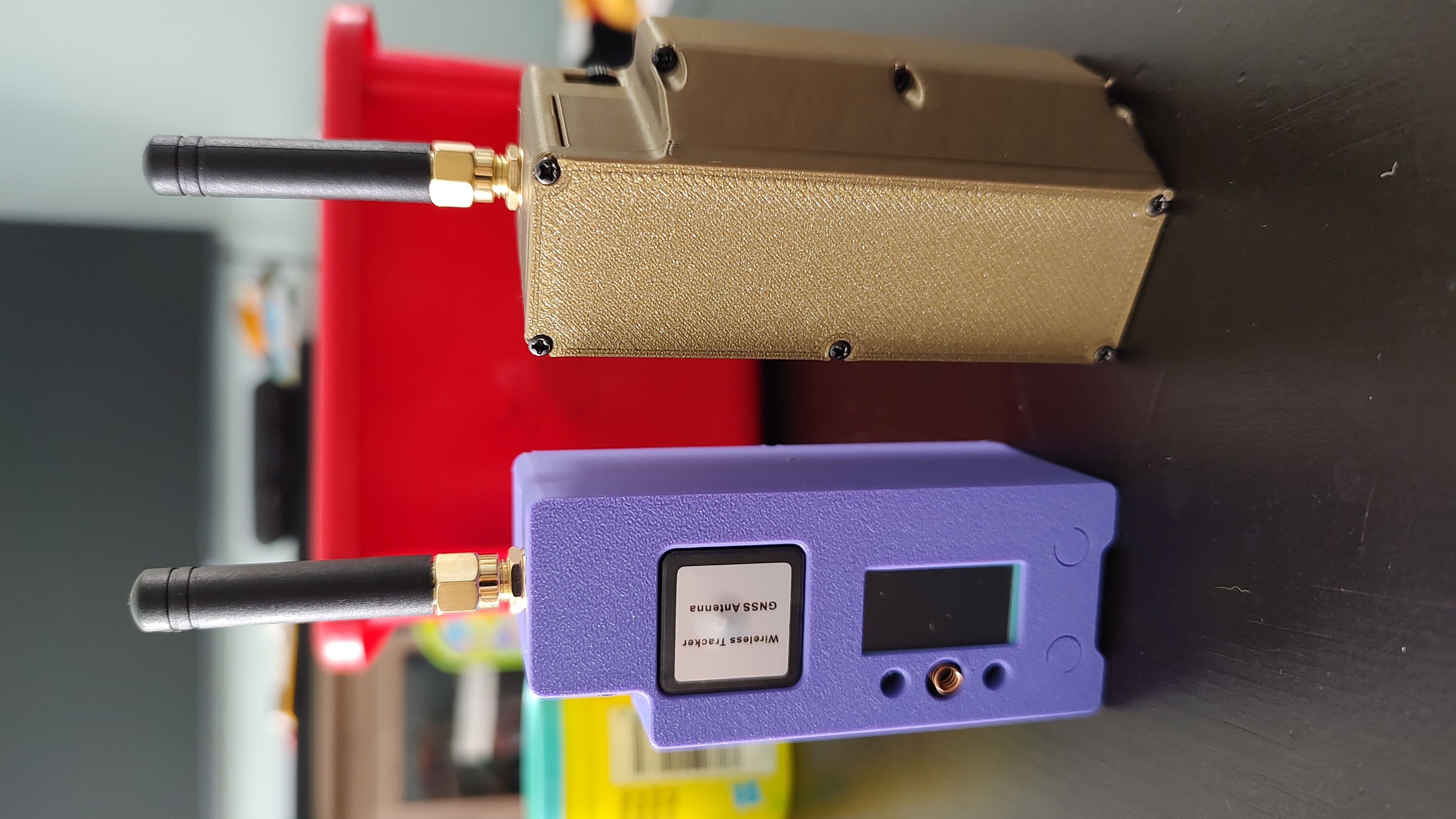 Meshtastic Heltec Tracker LoRa Board - Enclosure with 18650 Battery Support