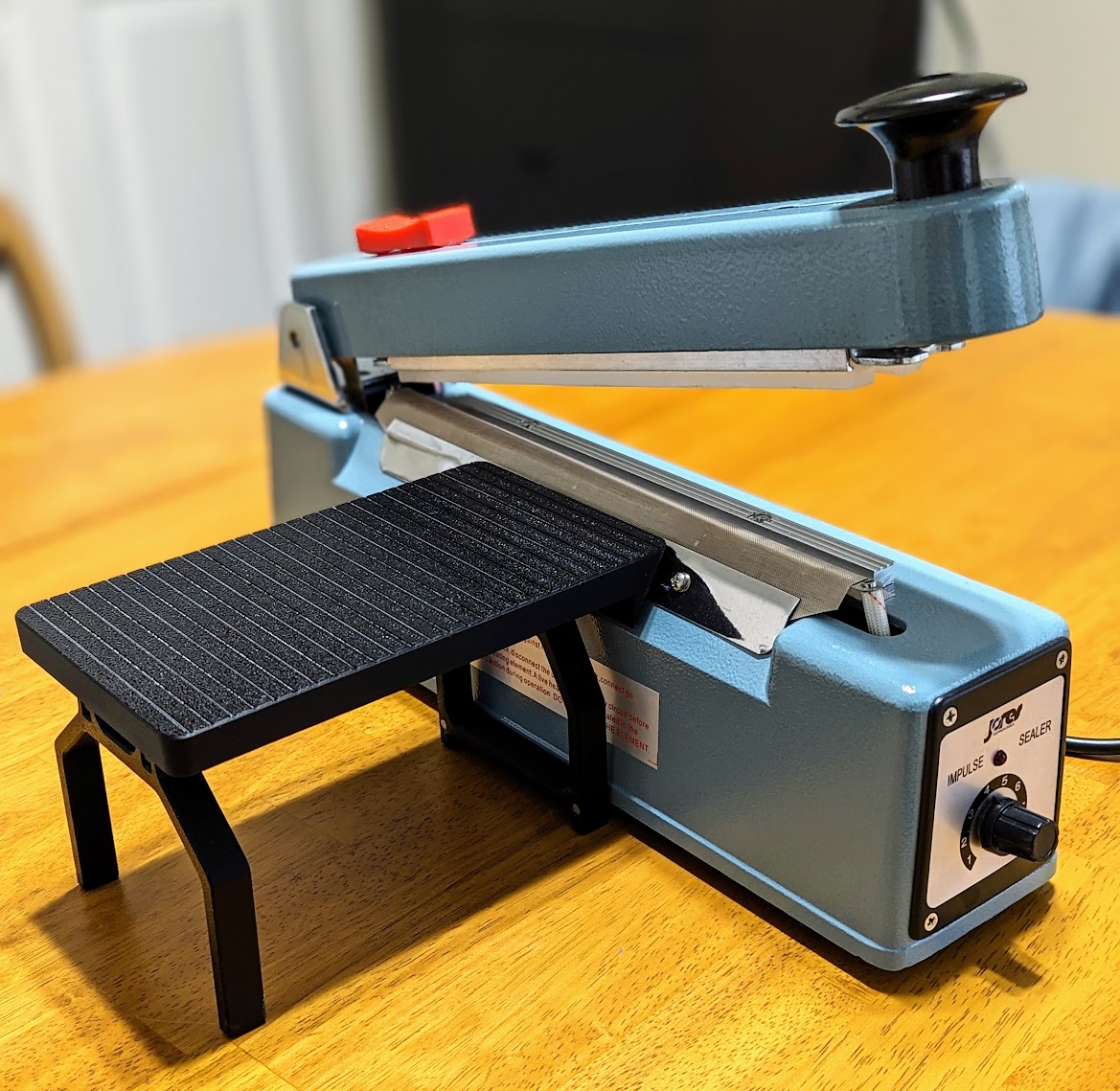 Cookie/Treat Heat Sealer Table by Eadubs Download free STL model
