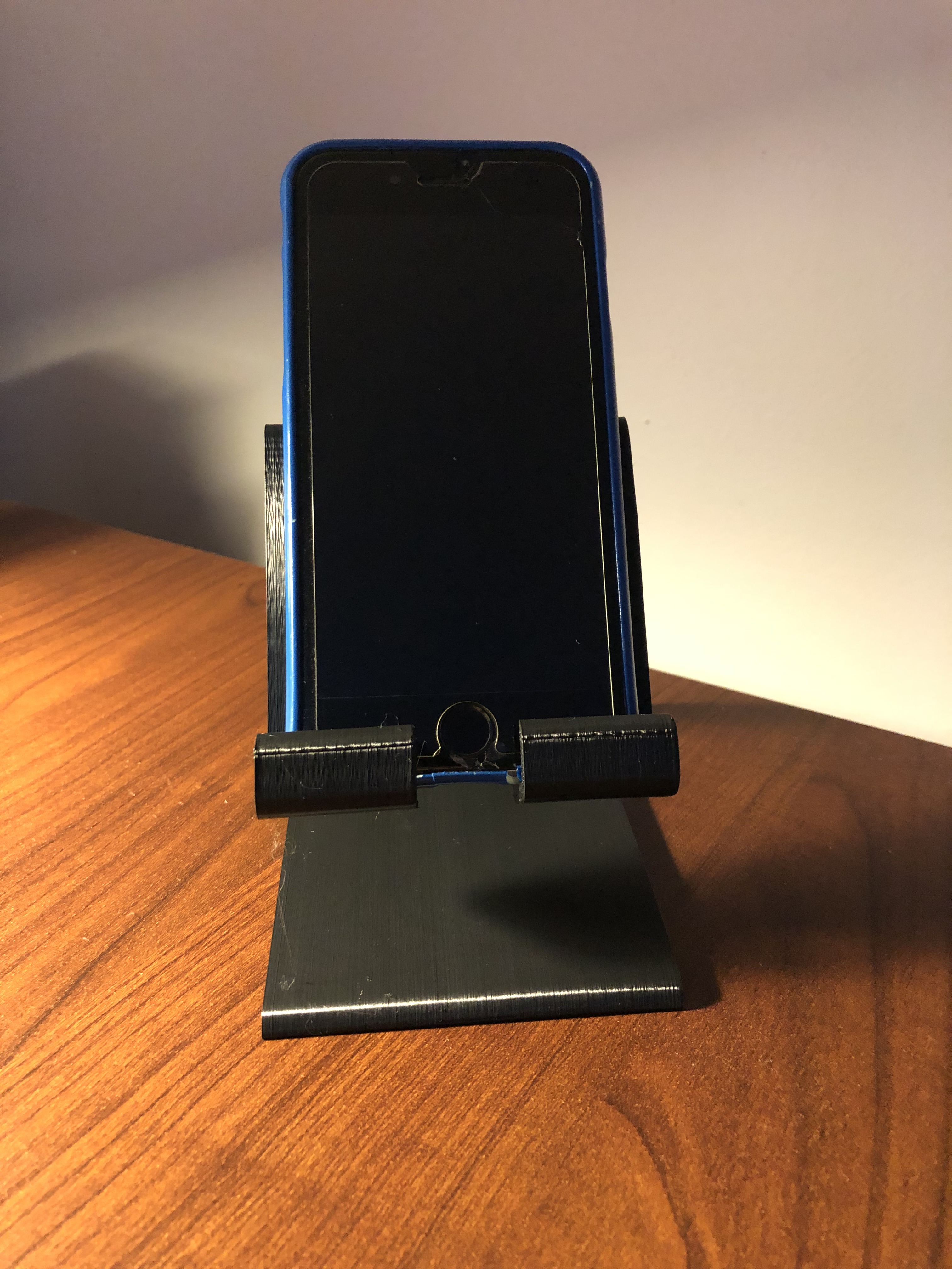 Solid phone stand