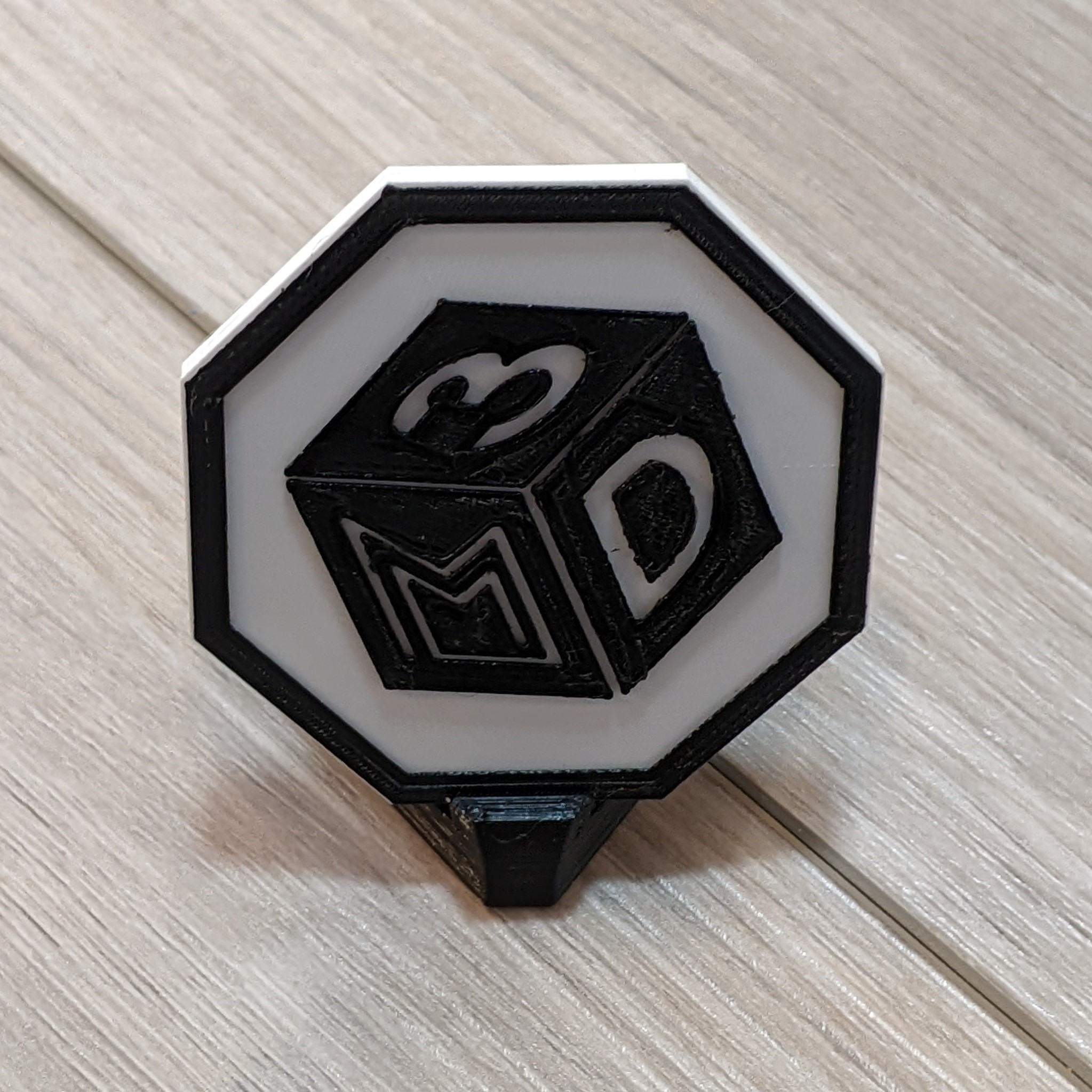 Miniatura 6 do modelo 3D Challenge Coin Stand/Holder