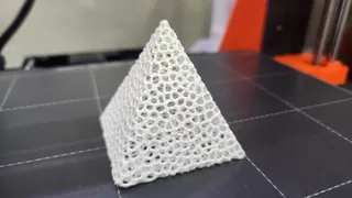 Voronoi Pyramid