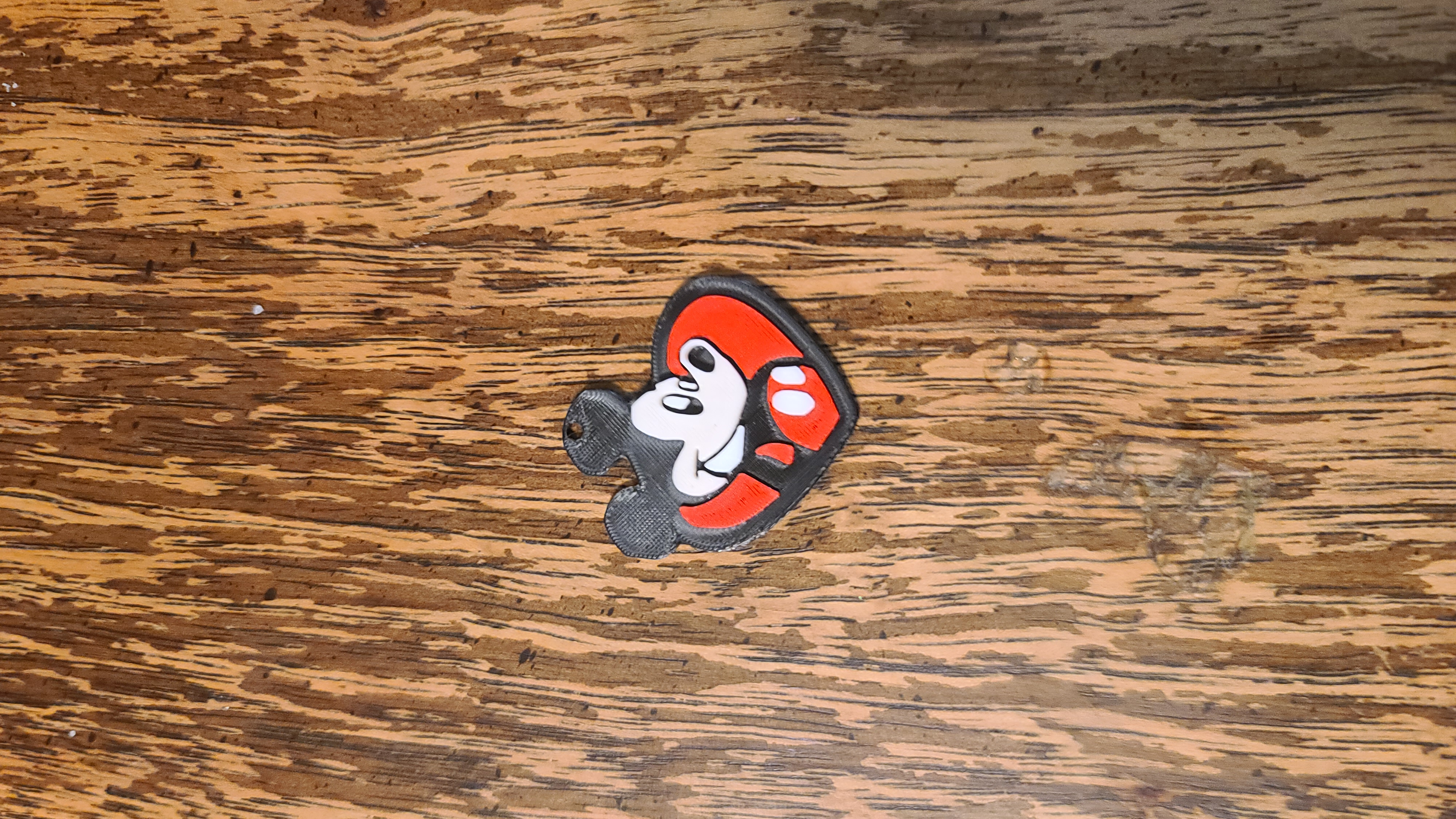 Mickey heart earrings 2