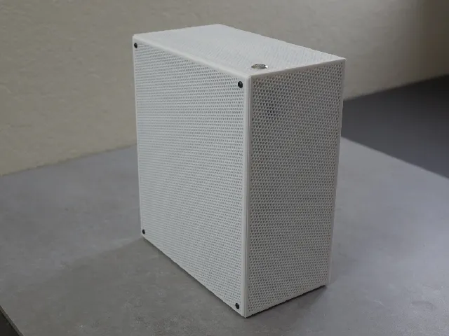 spiggytech 4.9L SFFPC Chassis